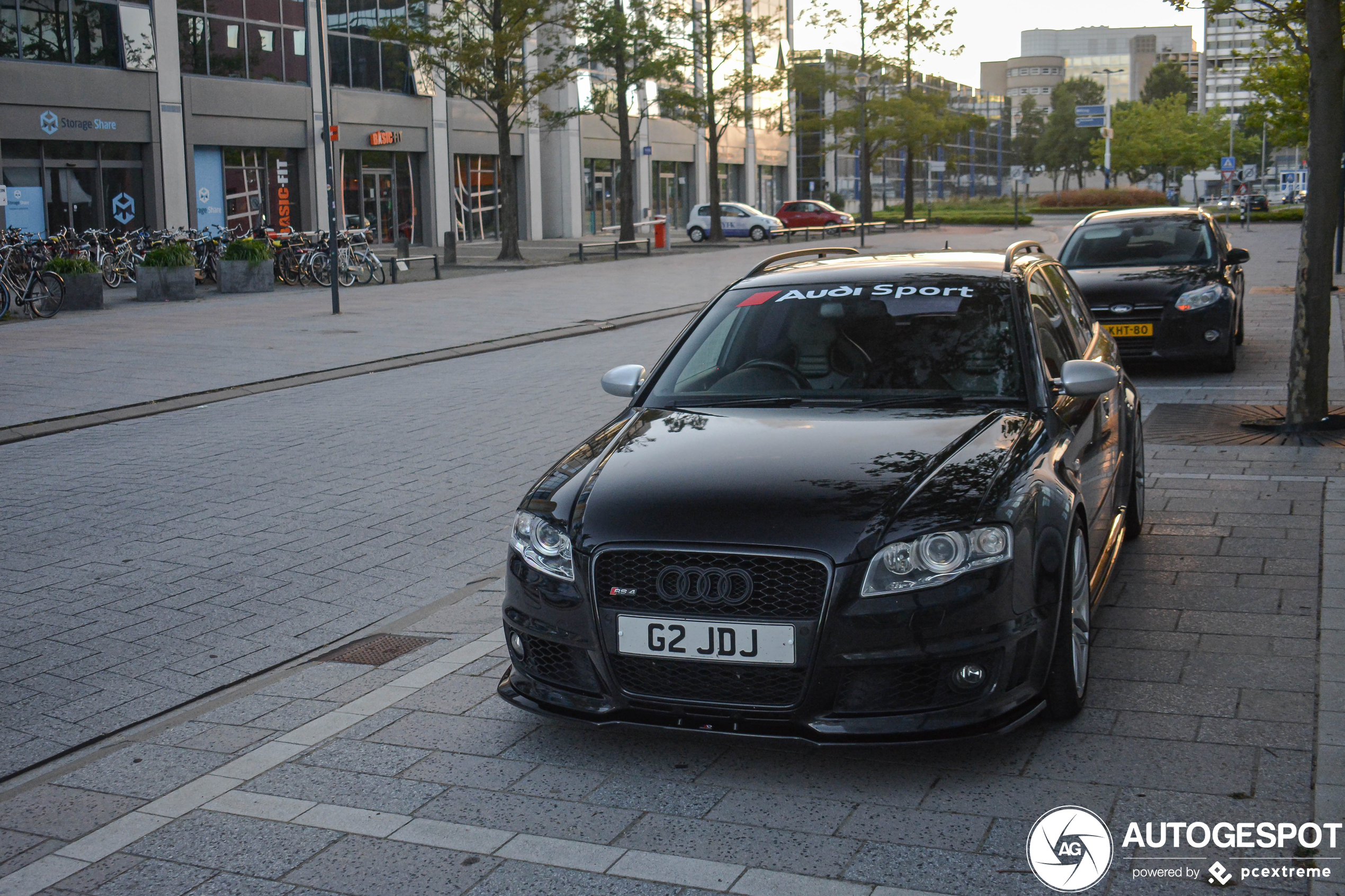 Audi RS4 Avant B7