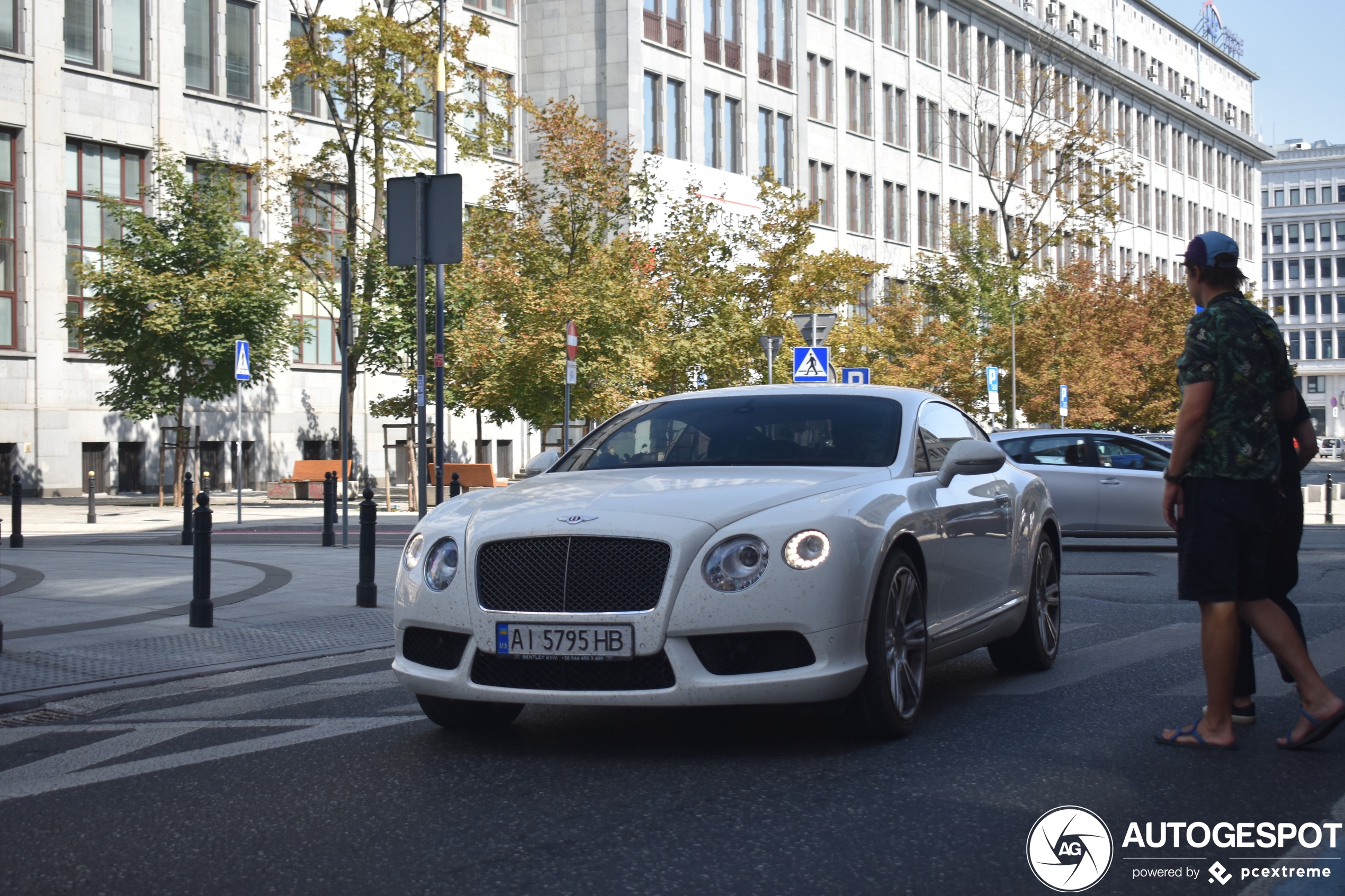 Bentley Continental GT V8