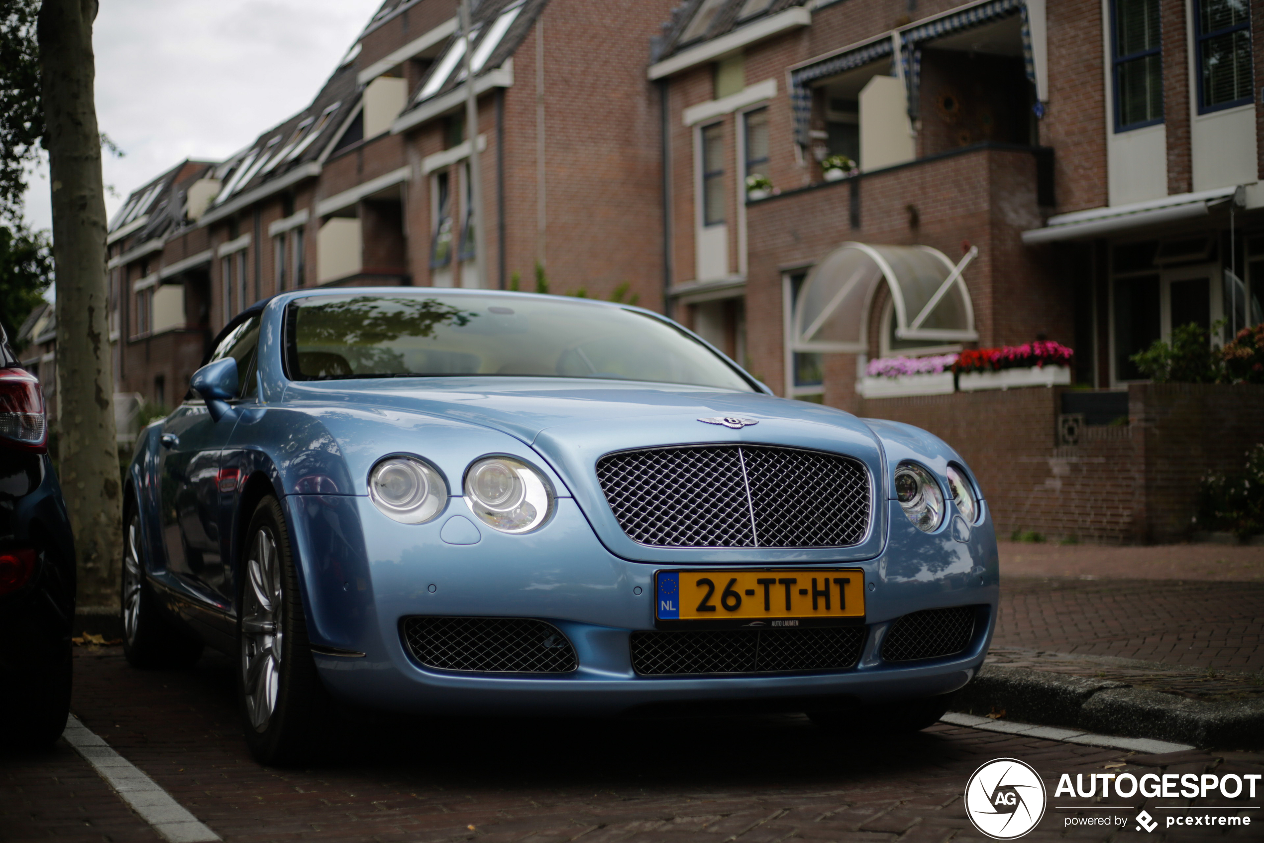 Bentley Continental GTC