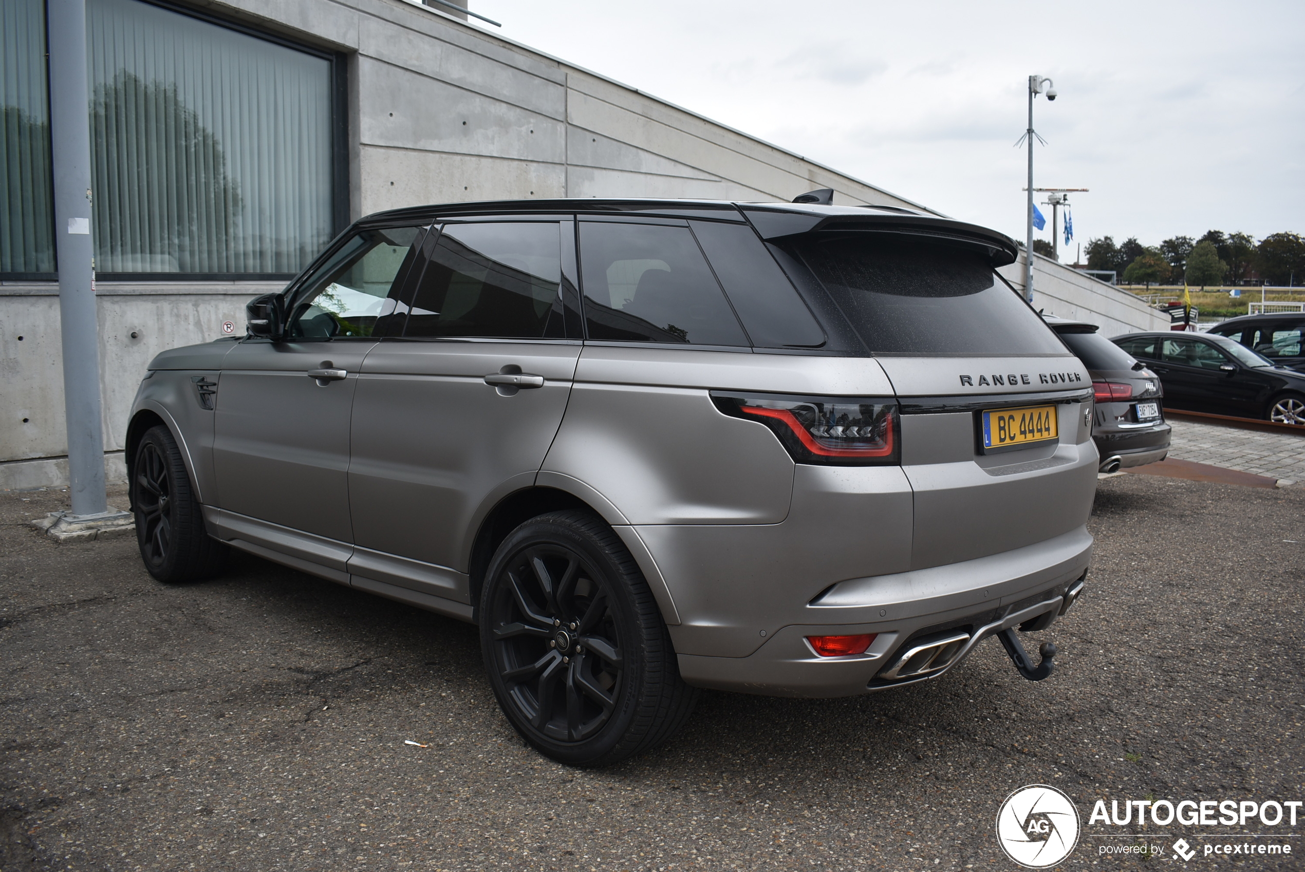 Land Rover Range Rover Sport SVR 2018