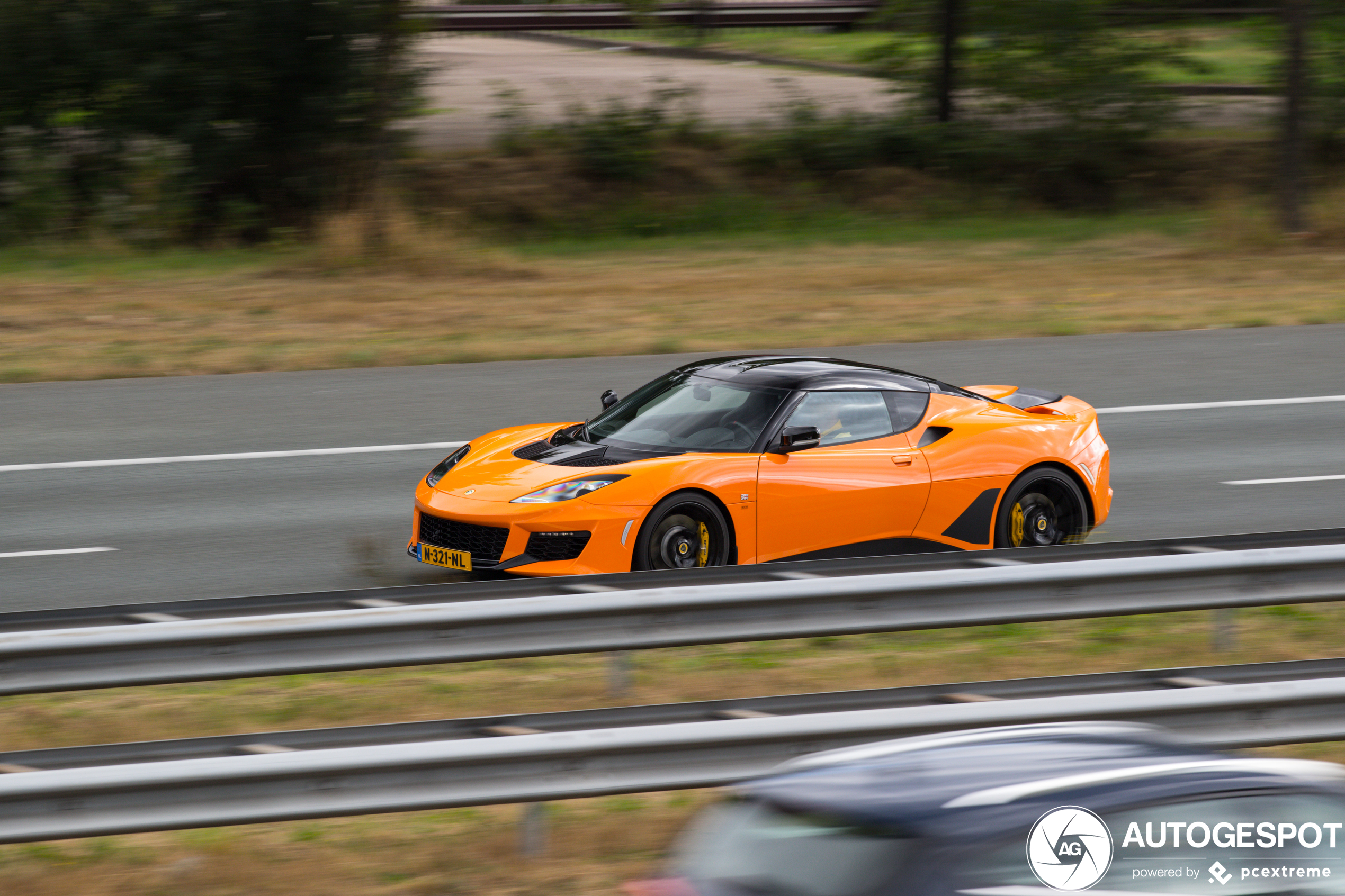 Lotus Evora 400