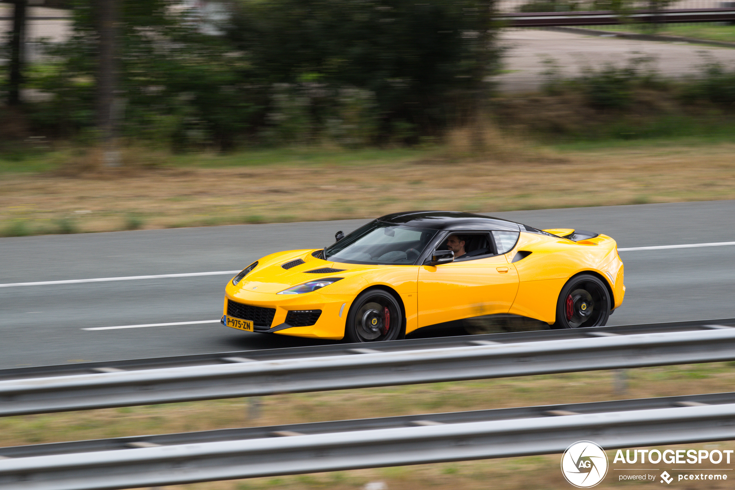 Lotus Evora 400