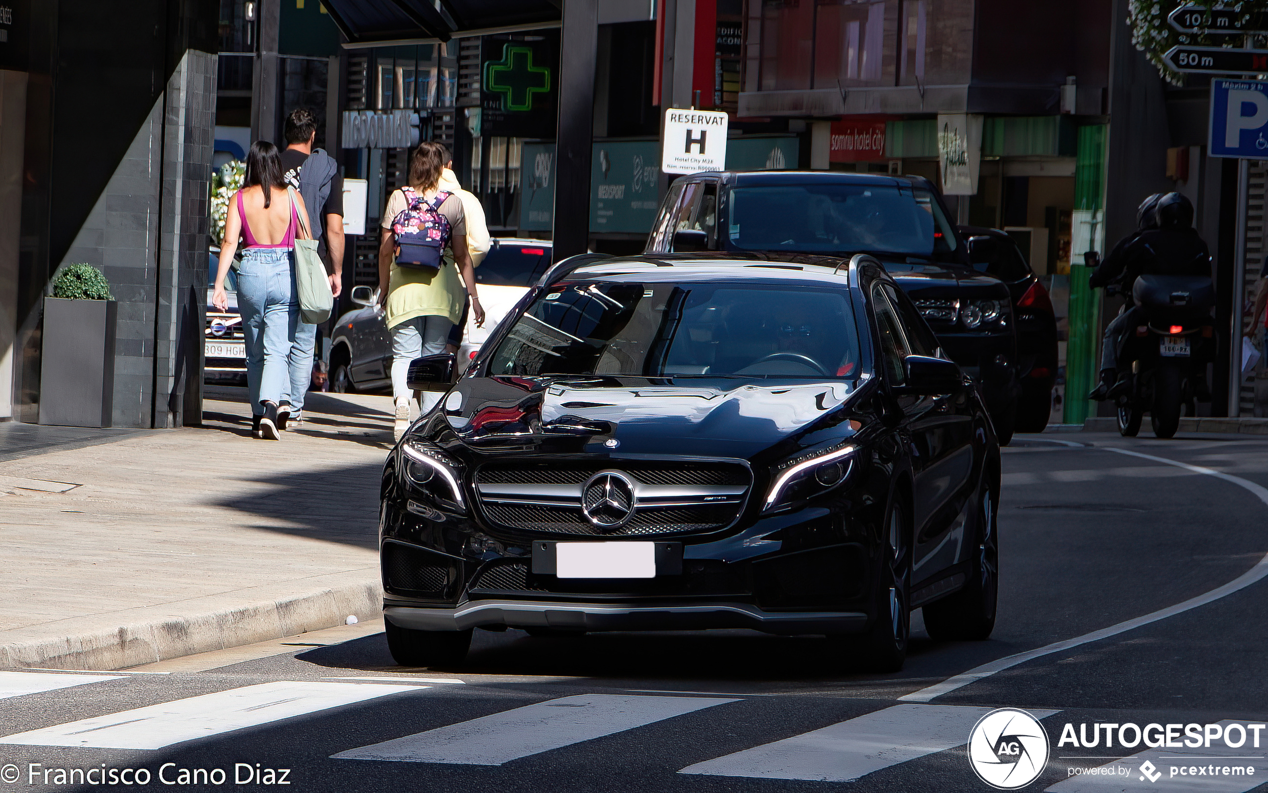 Mercedes-Benz GLA 45 AMG X156