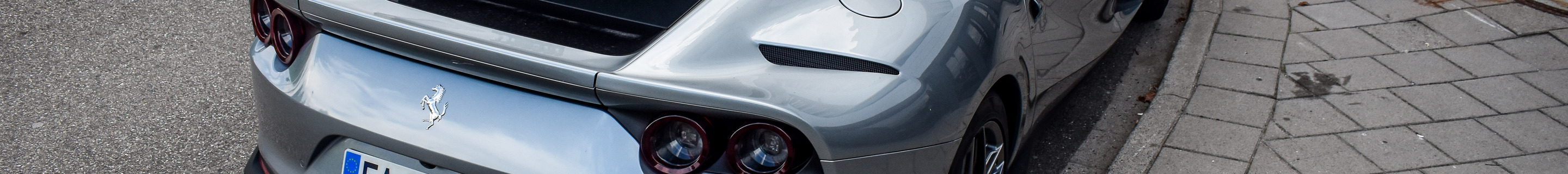 Ferrari 812 Superfast