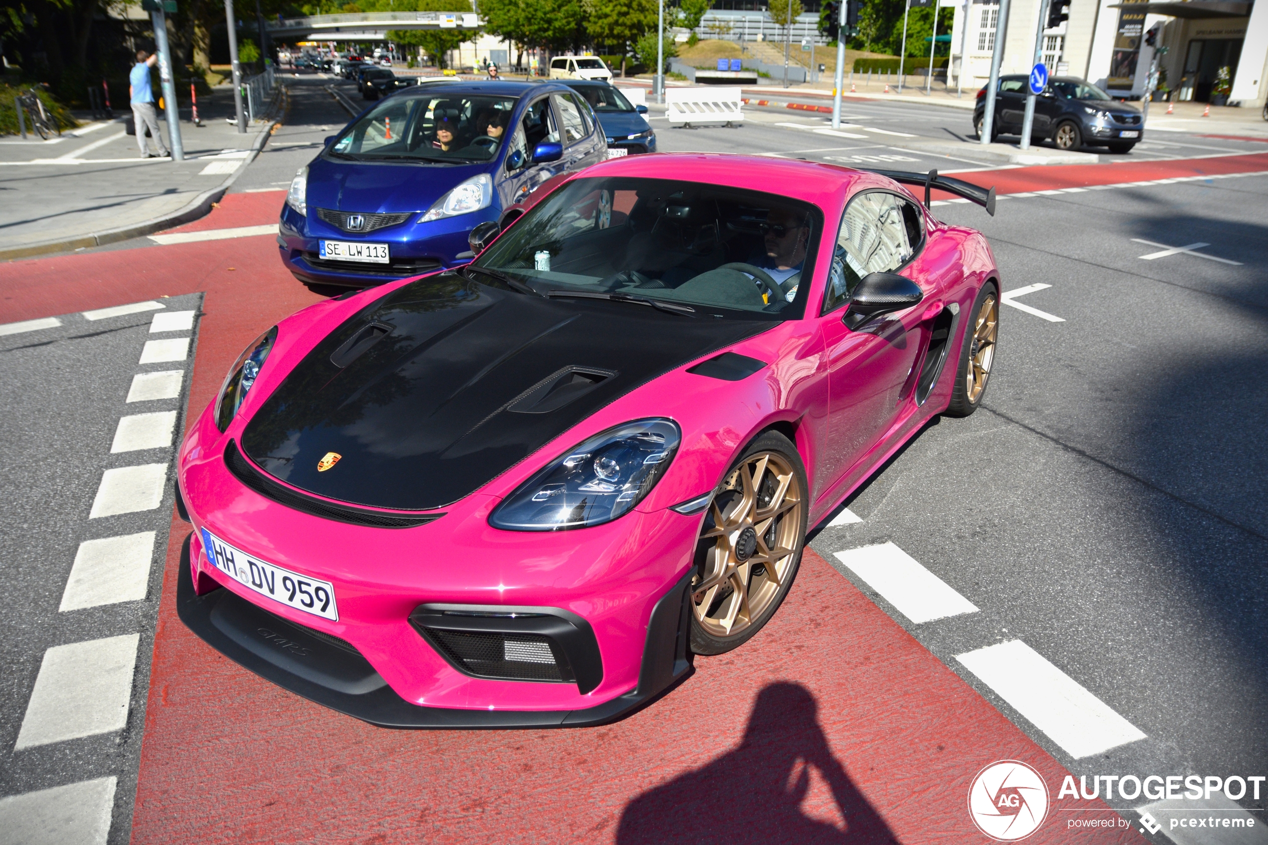 Porsche 718 Cayman GT4 RS Weissach Package