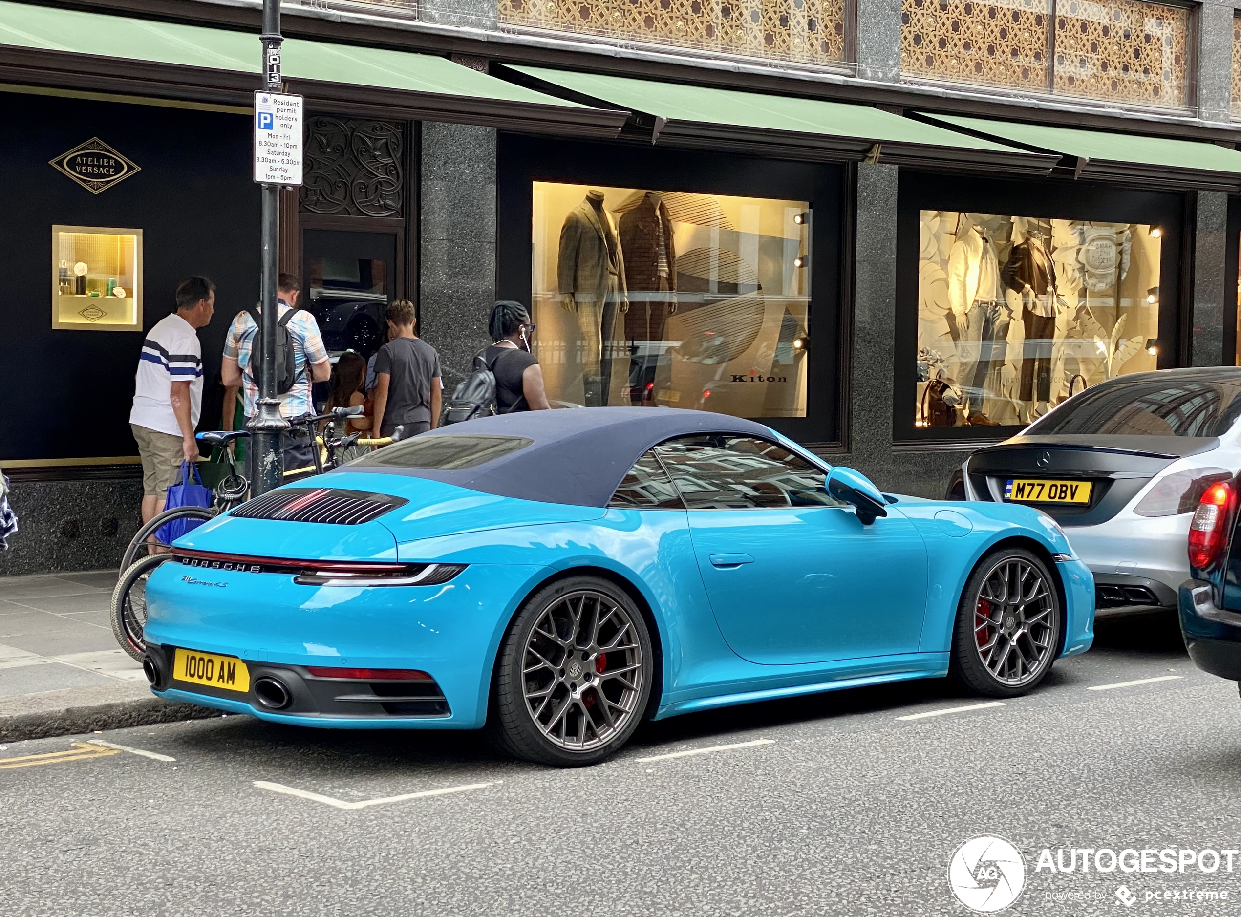 Porsche 992 Carrera 4S Cabriolet