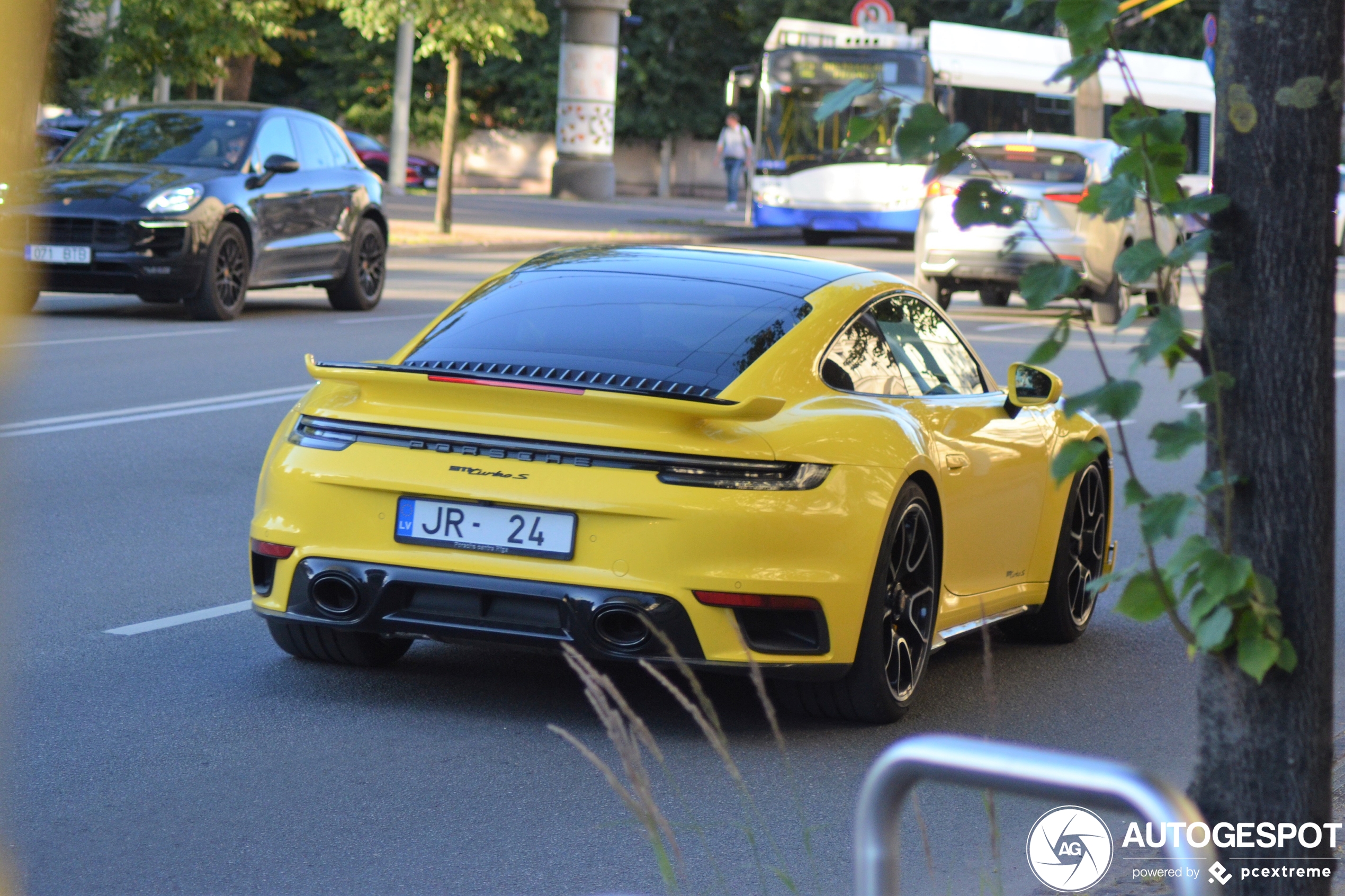 Porsche 992 Turbo S