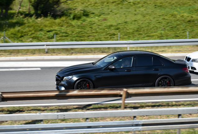 Mercedes-AMG E 63 S W213 Edition 1