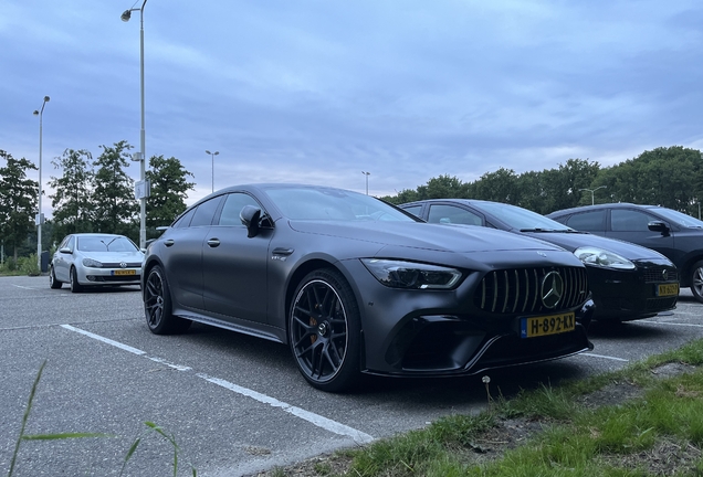 Mercedes-AMG GT 63 S X290