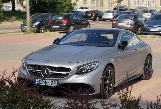 Mercedes-AMG S 63 Coupé C217