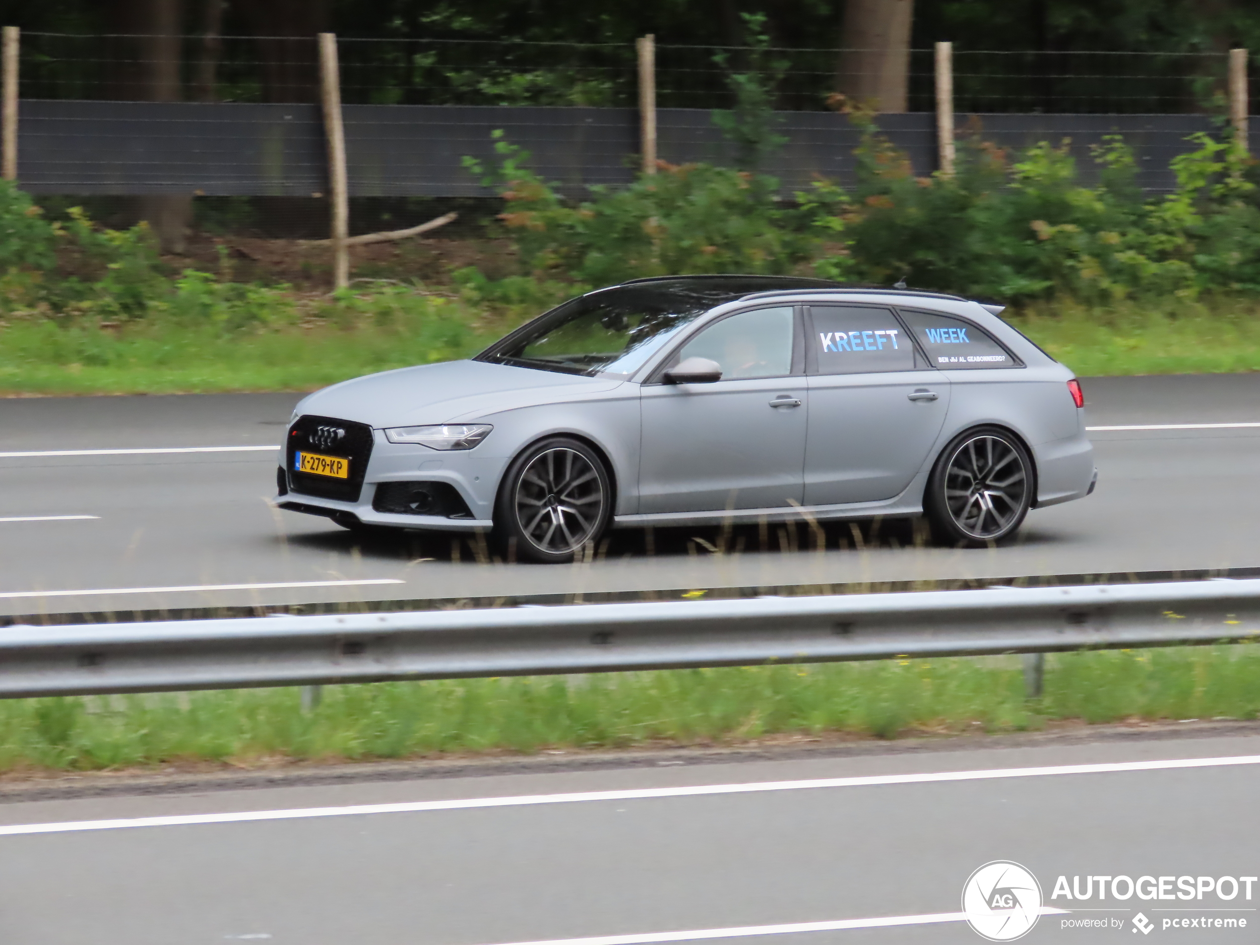 Audi RS6 Avant C7 2015