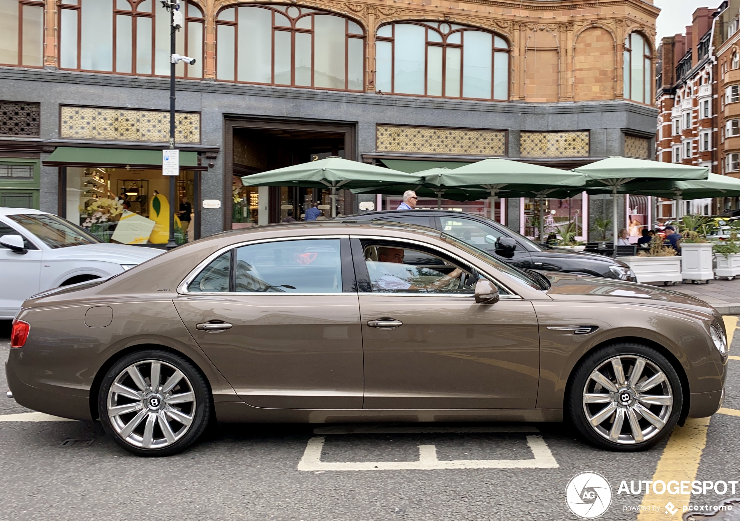 Bentley Flying Spur W12