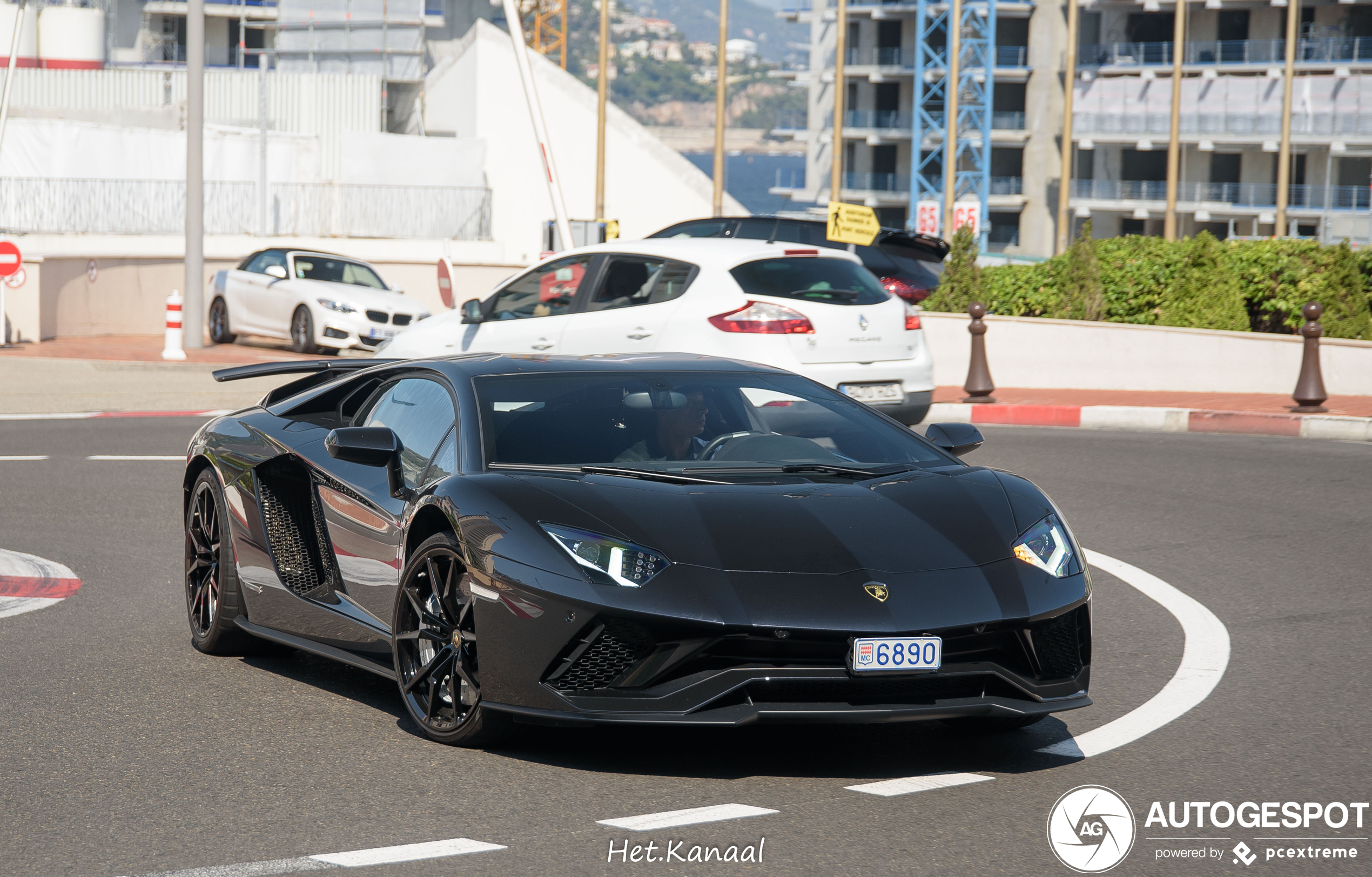 Lamborghini Aventador S LP740-4