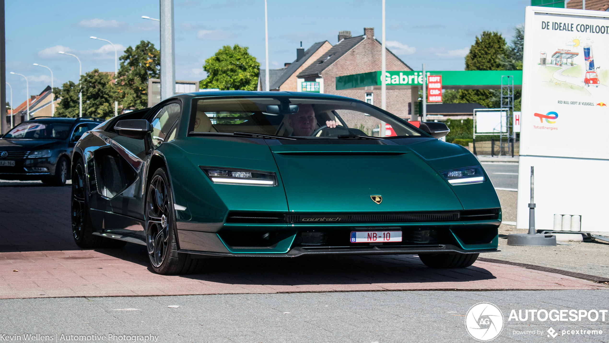 Lamborghini Countach LPI 800-4