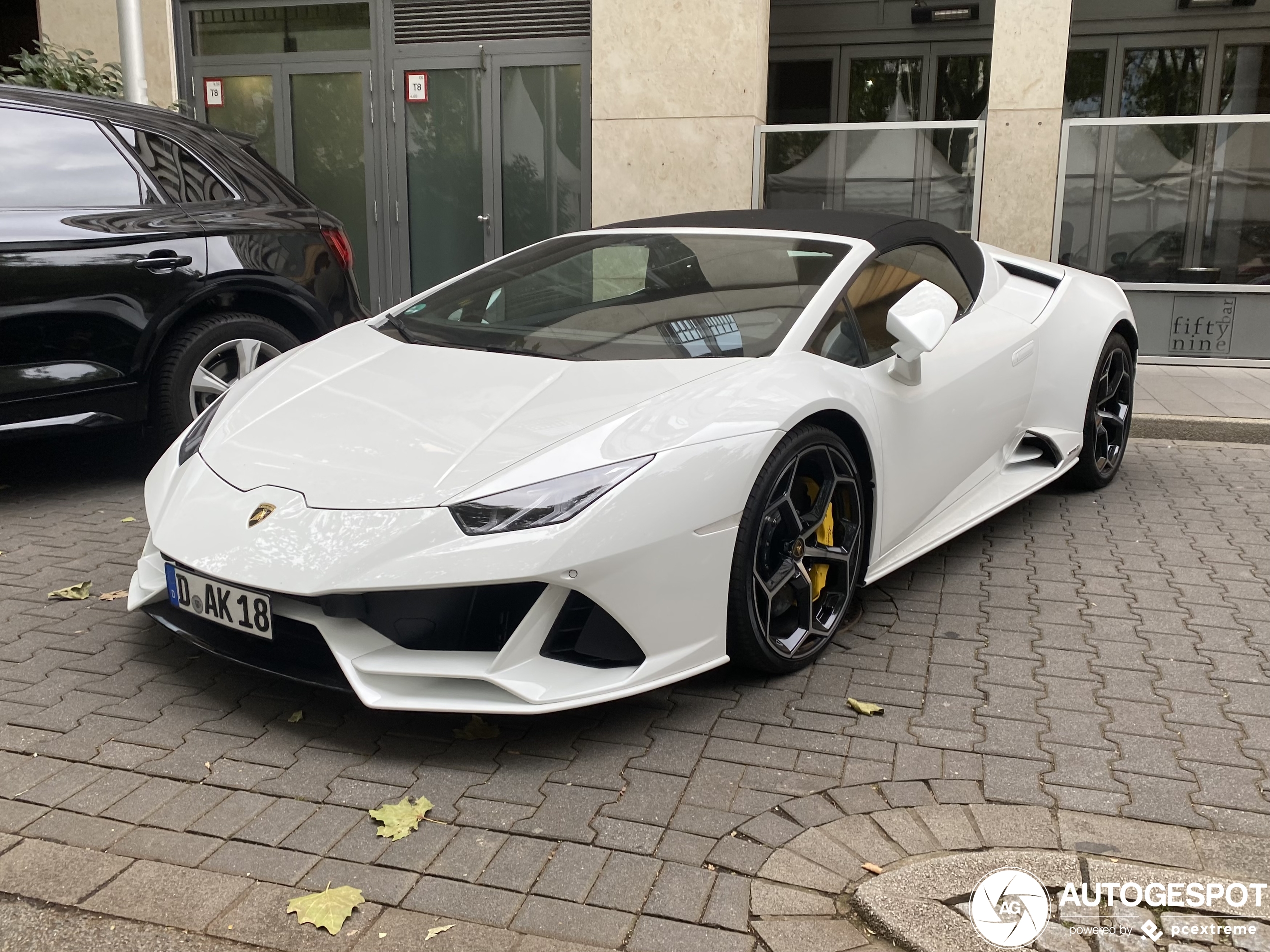 Lamborghini Huracán LP640-4 EVO Spyder