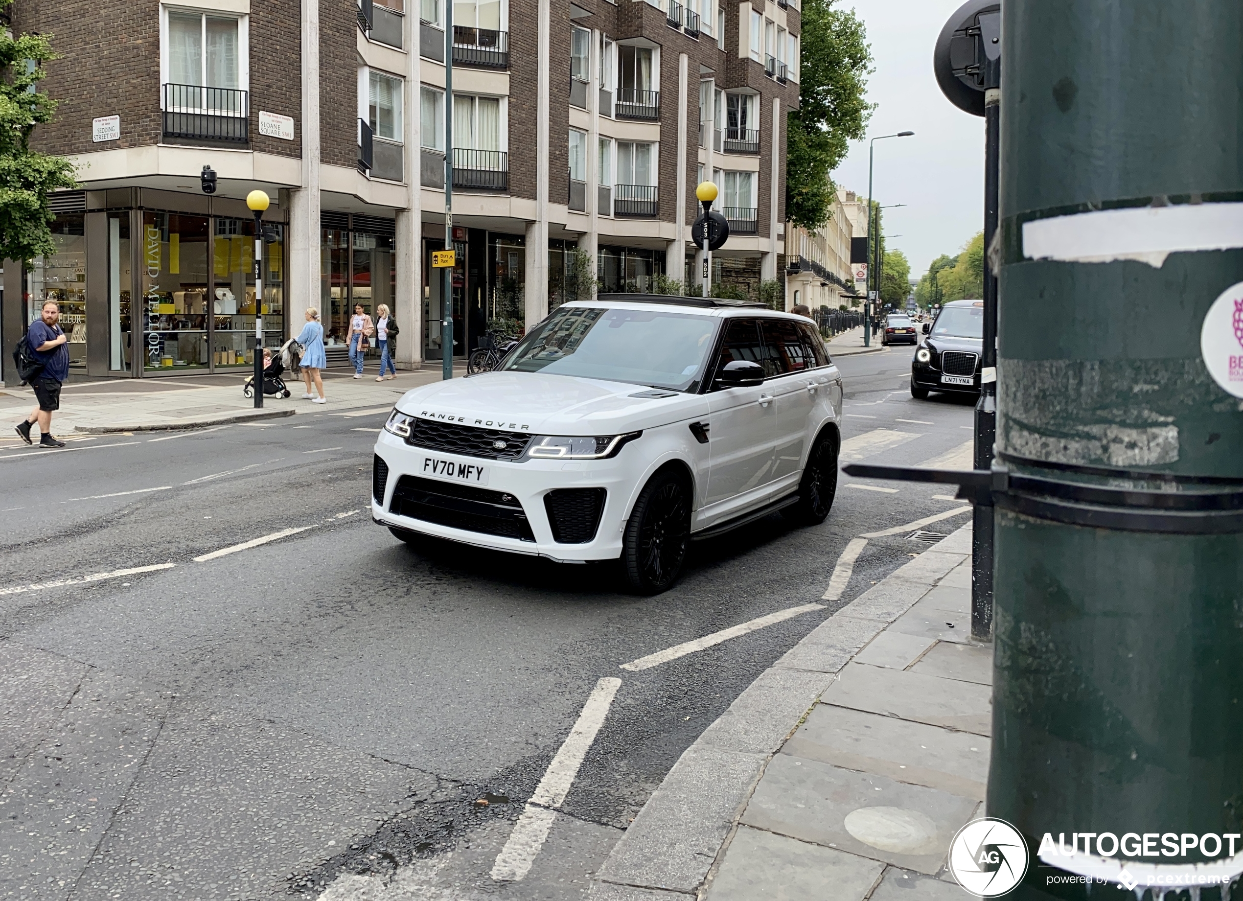 Land Rover Range Rover Sport SVR 2018