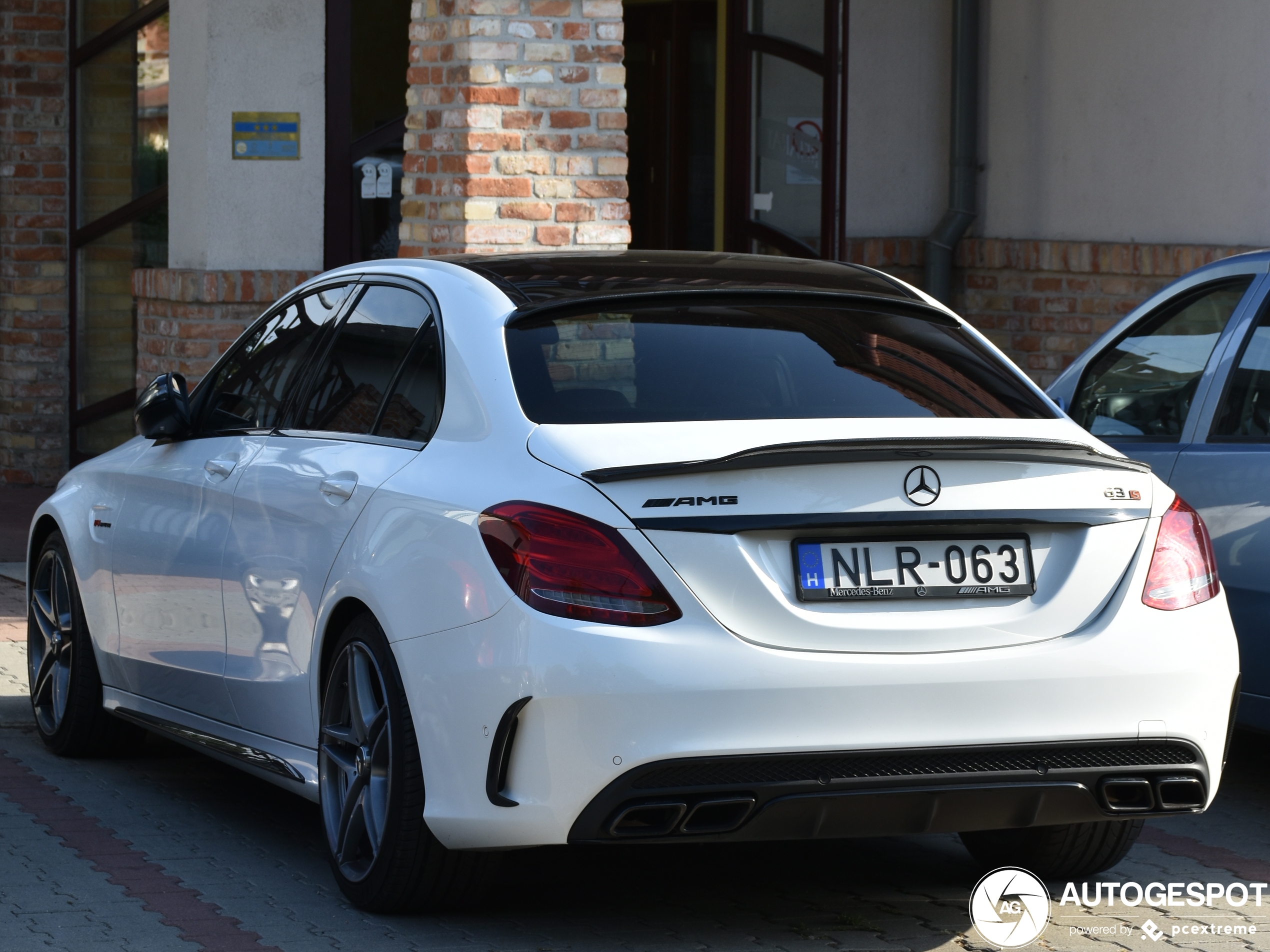 Mercedes-AMG C 63 S W205