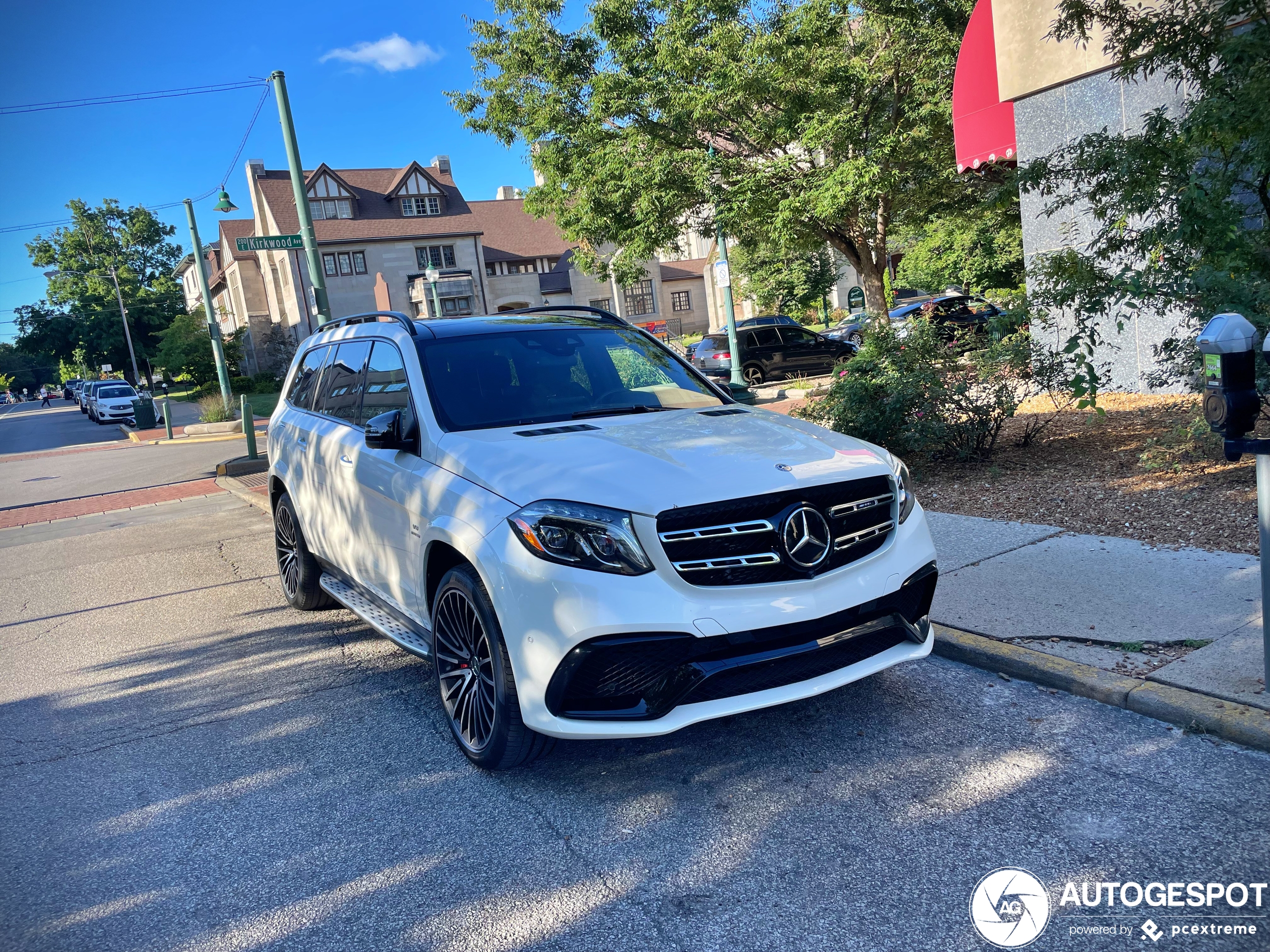 Mercedes-AMG GLS 63 X166