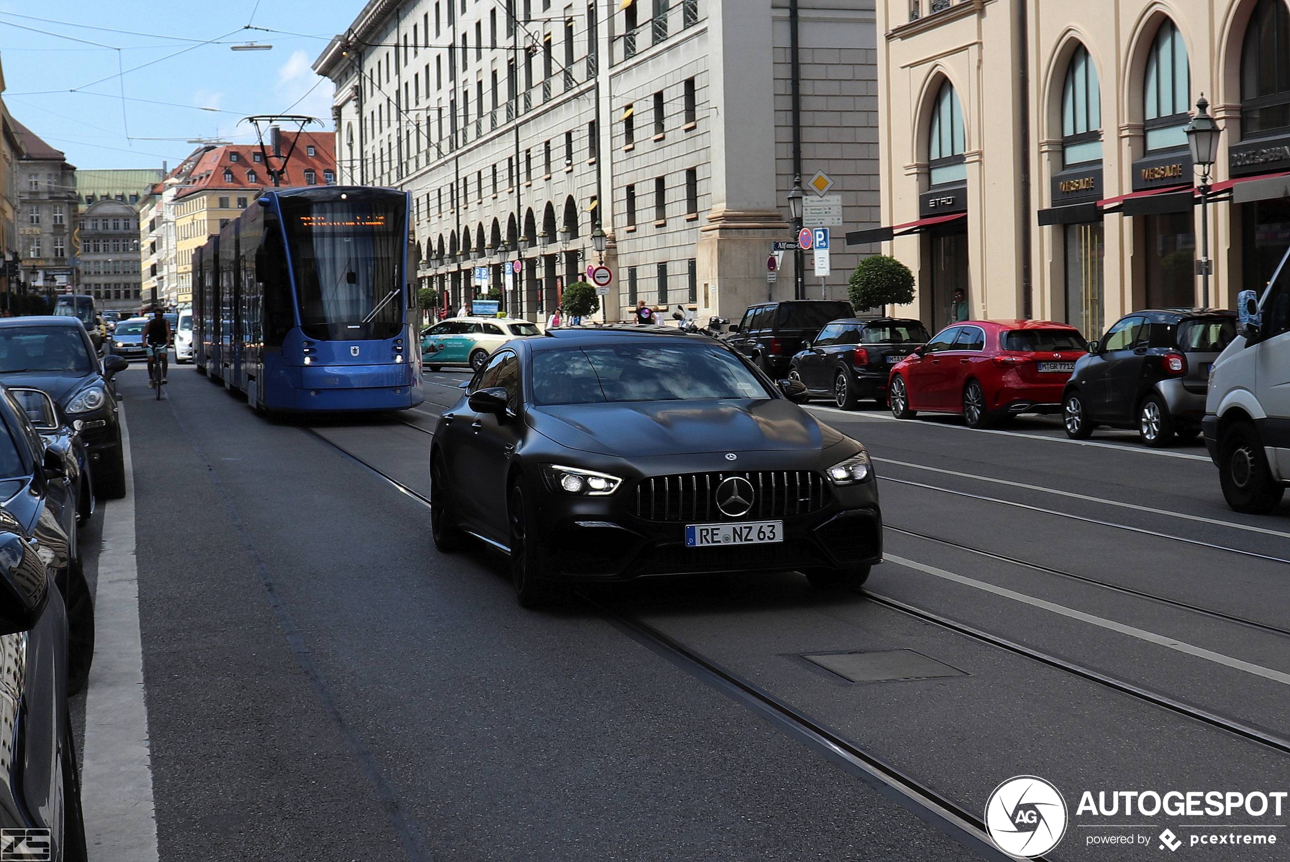 Mercedes-AMG GT 63 S X290