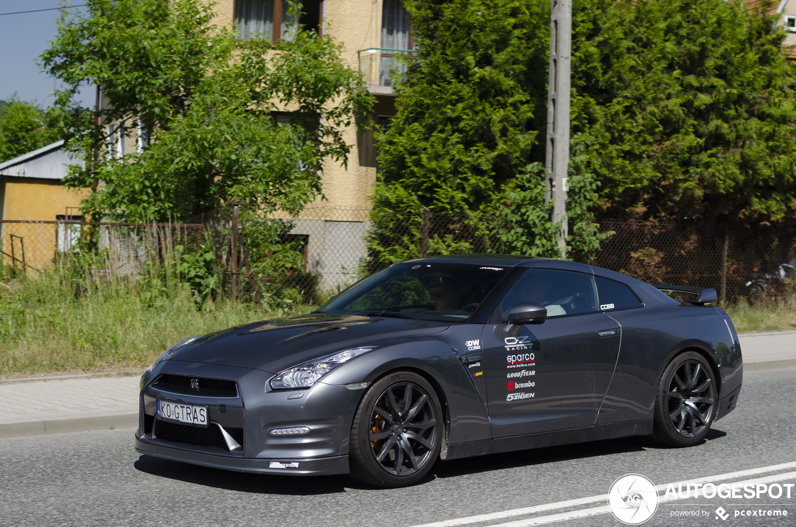 Nissan GT-R 2012