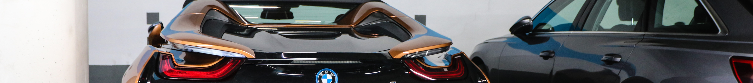 BMW i8 Roadster