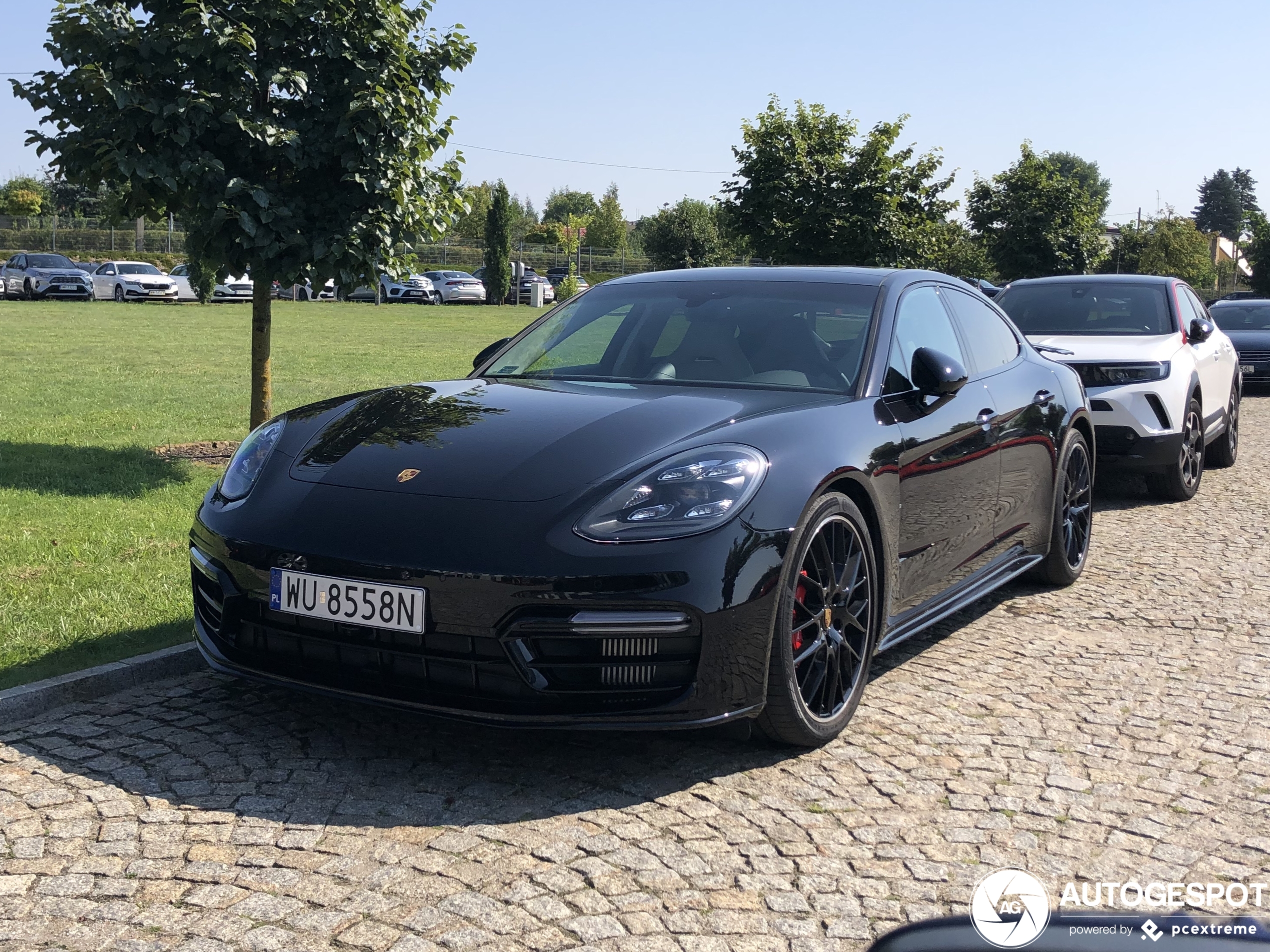 Porsche 971 Panamera GTS MkII