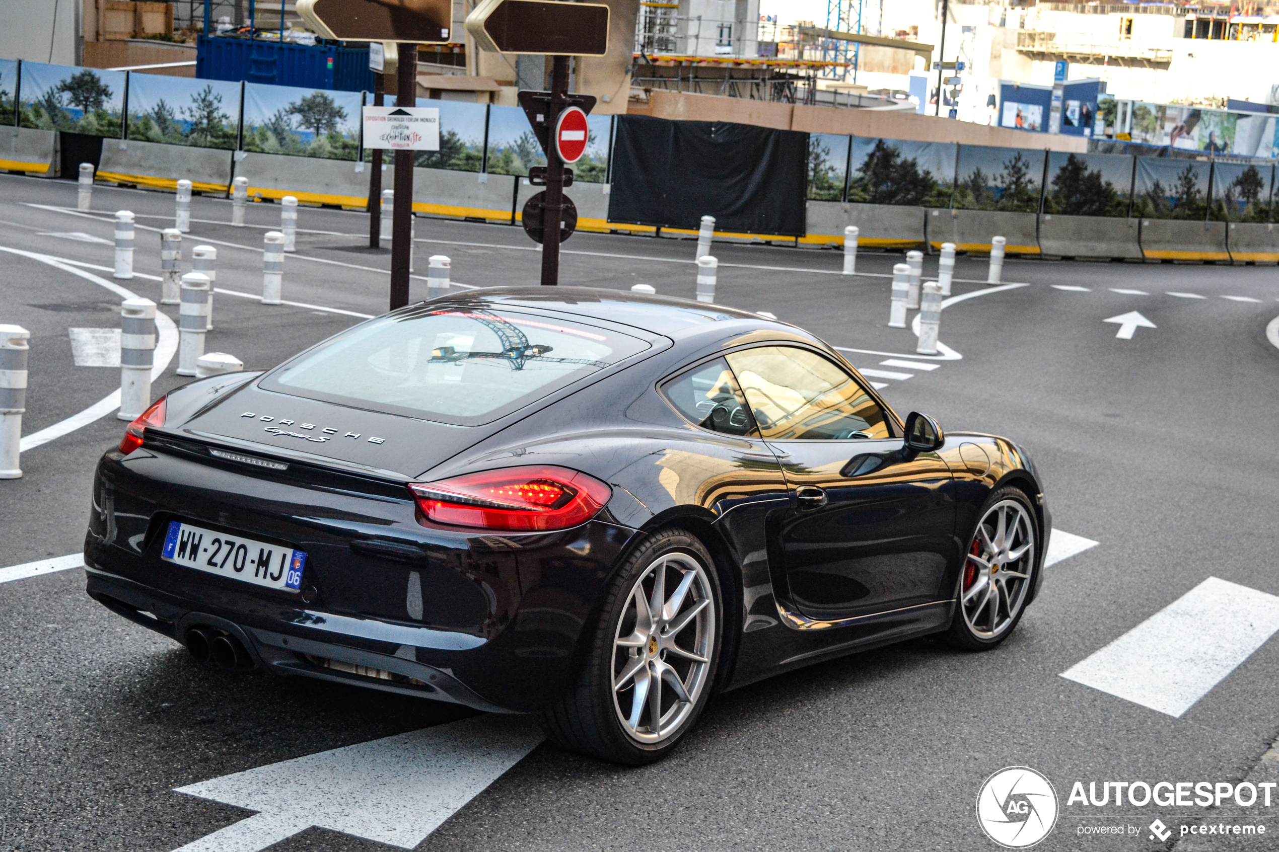 Porsche 981 Cayman S