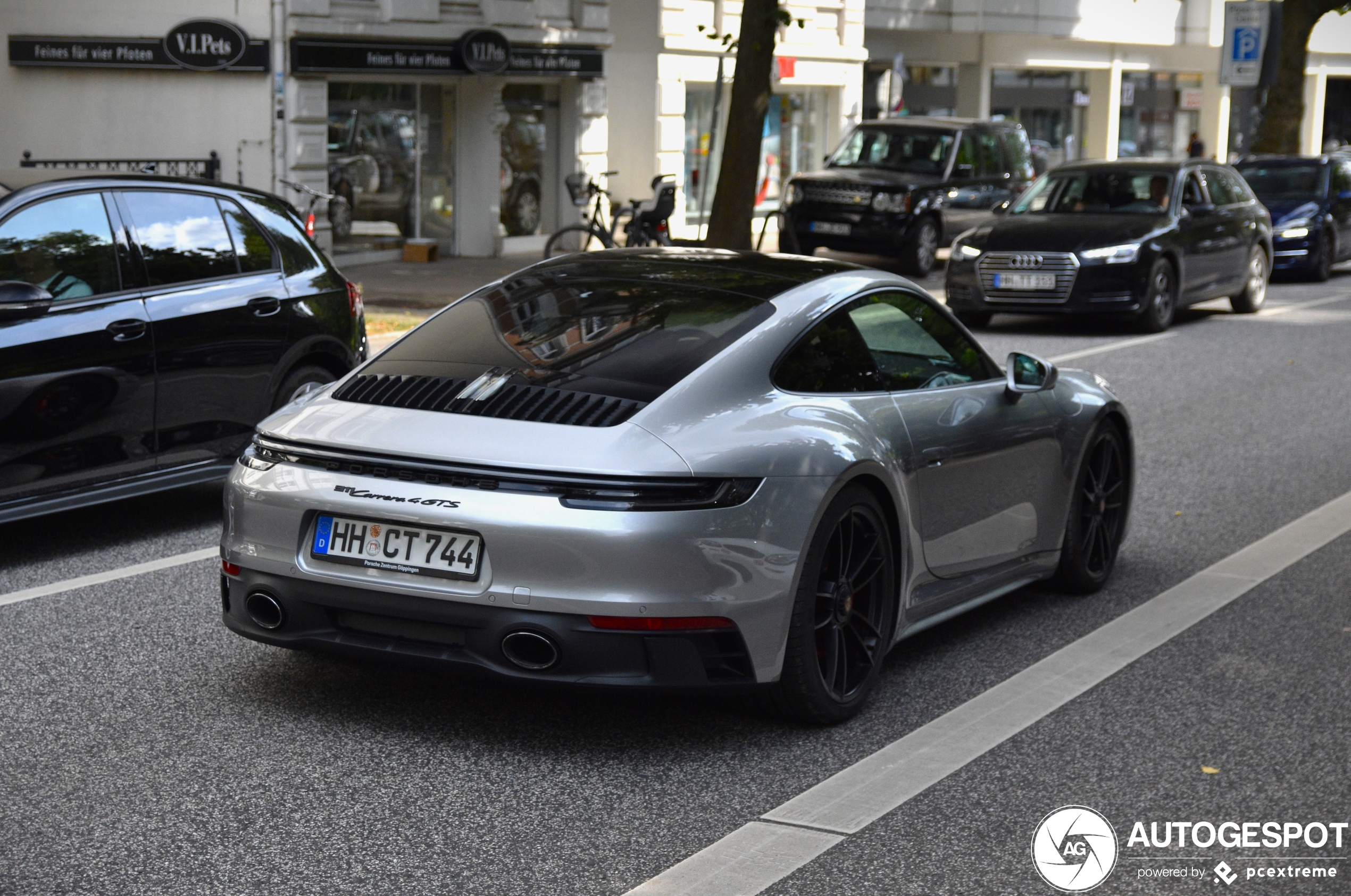 Porsche 992 Carrera 4 GTS