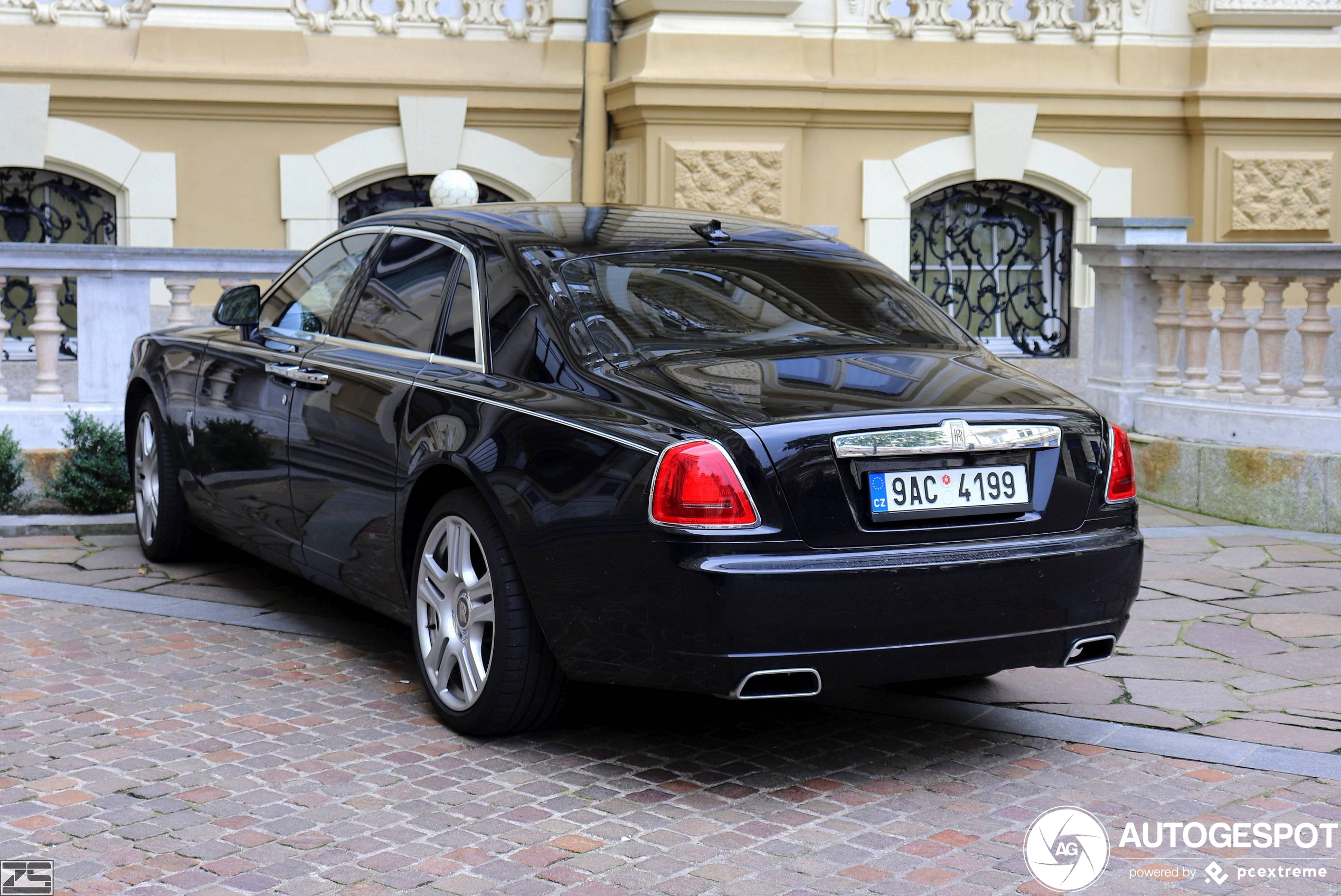 Rolls-Royce Ghost Series II