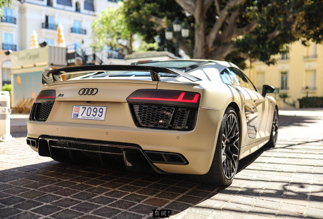 Audi R8 V10 Plus 2015