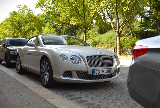 Bentley Continental GTC 2012