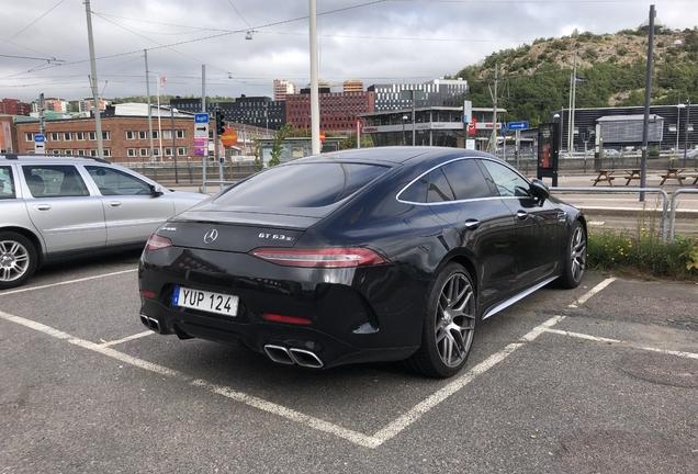 Mercedes-AMG GT 63 S X290