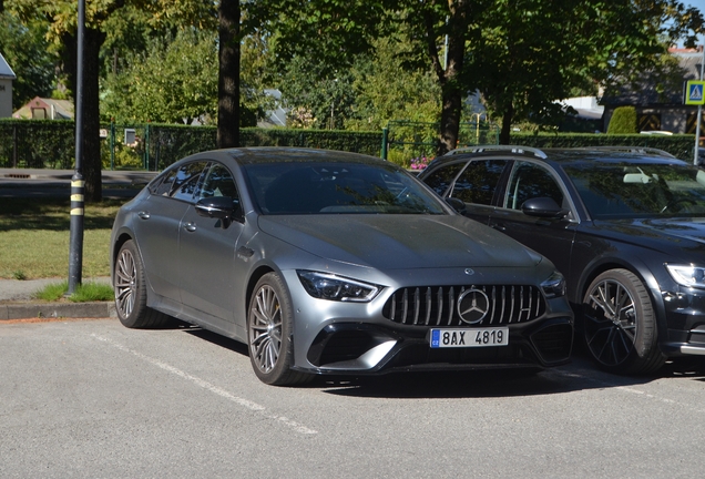 Mercedes-AMG GT 63 S X290