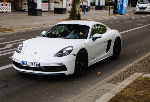 Porsche 718 Cayman GTS 4.0