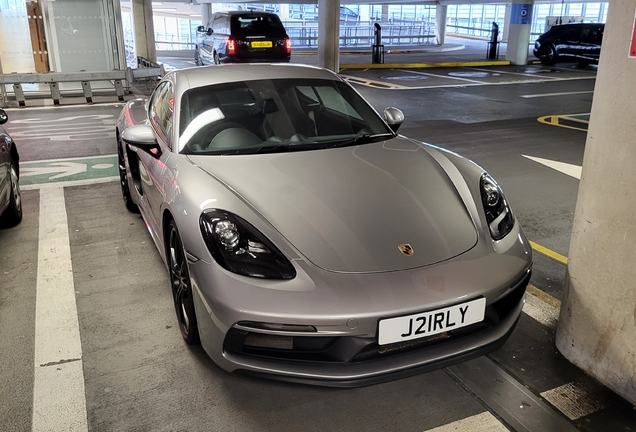 Porsche 718 Cayman GTS