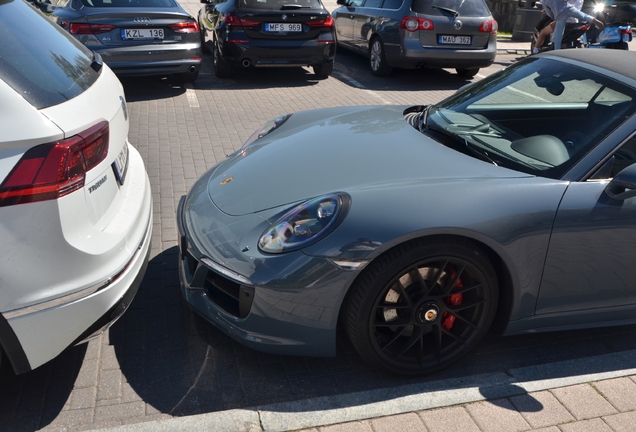 Porsche 991 Carrera GTS Cabriolet MkII