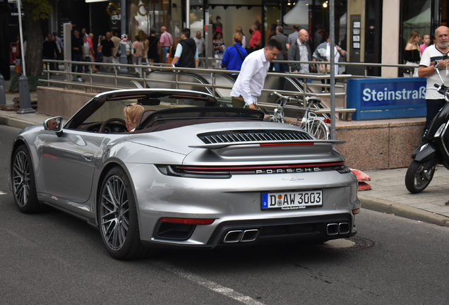 Porsche 992 Turbo Cabriolet