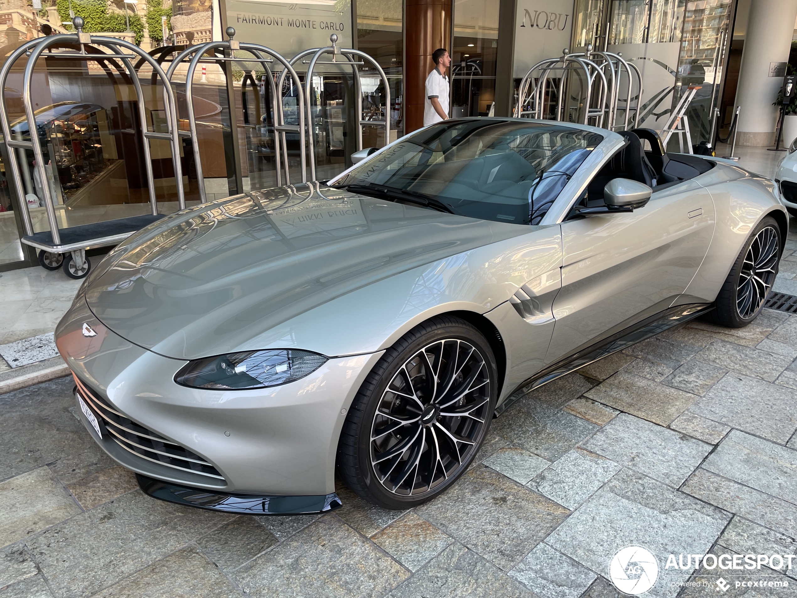 Aston Martin V8 Vantage Roadster 2020