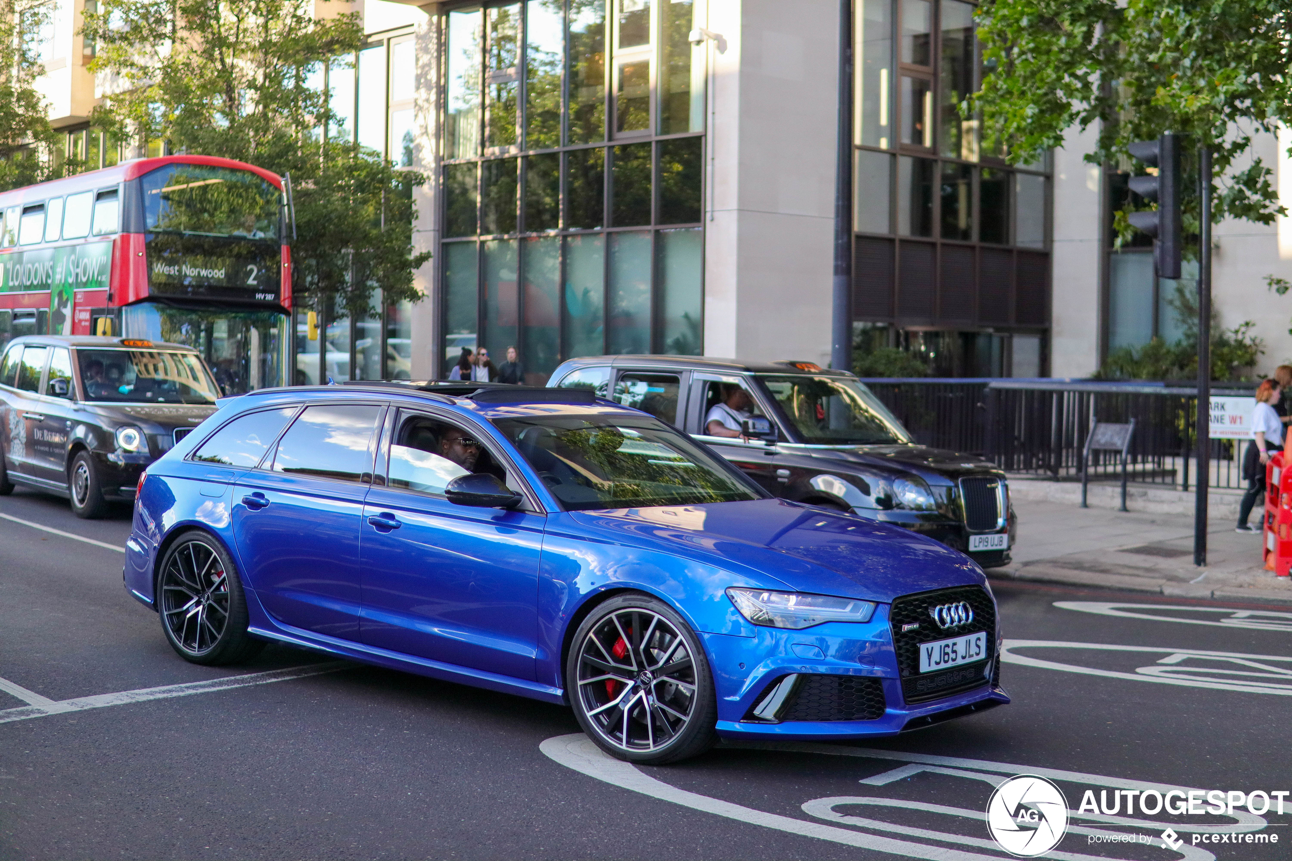 Audi RS6 Avant C7 2015