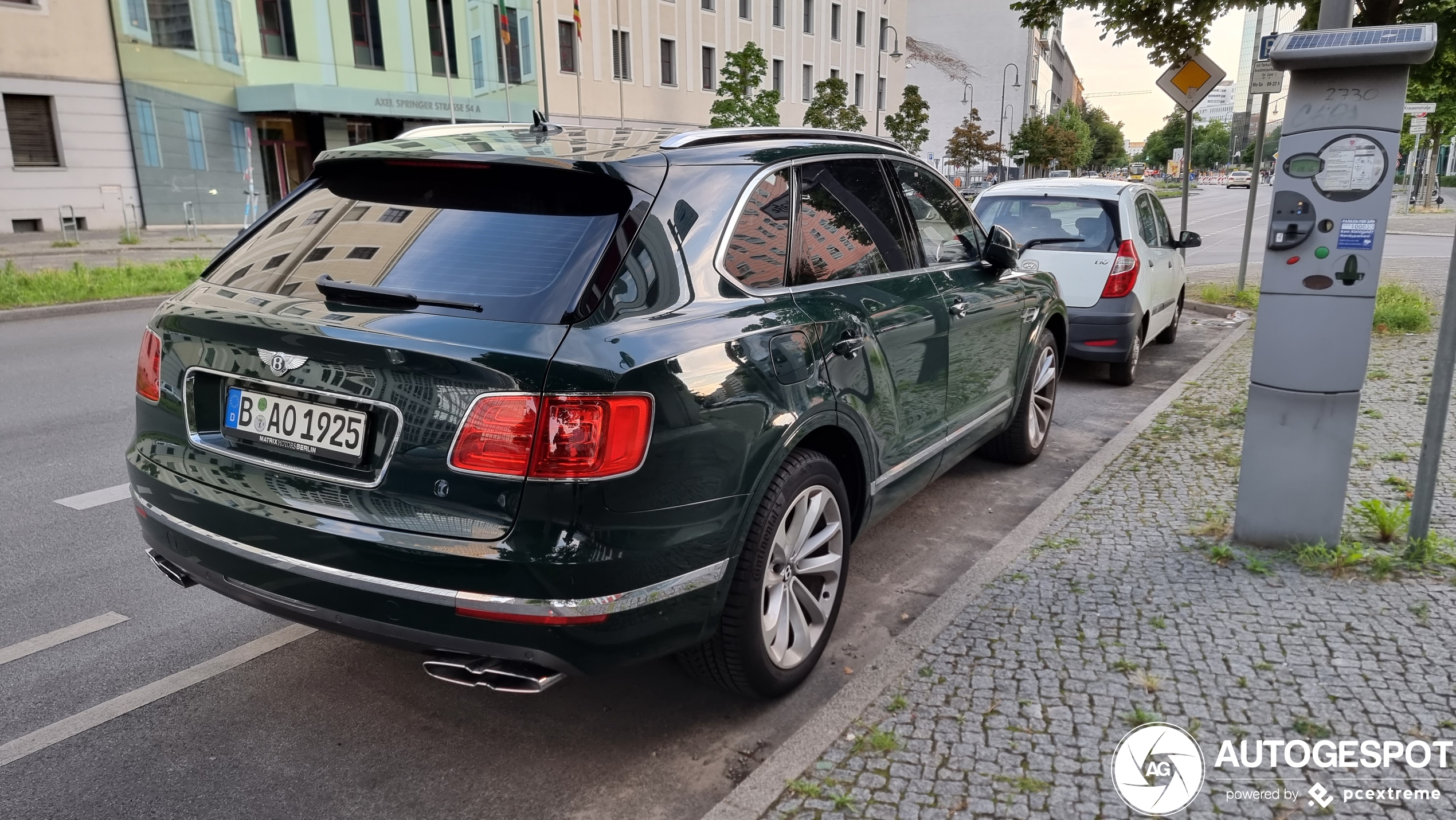 Bentley Bentayga V8