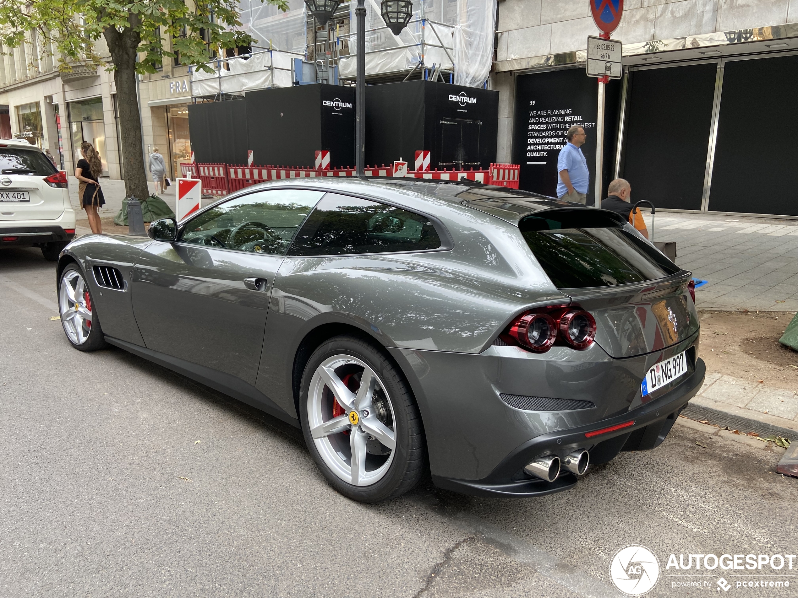 Ferrari GTC4Lusso