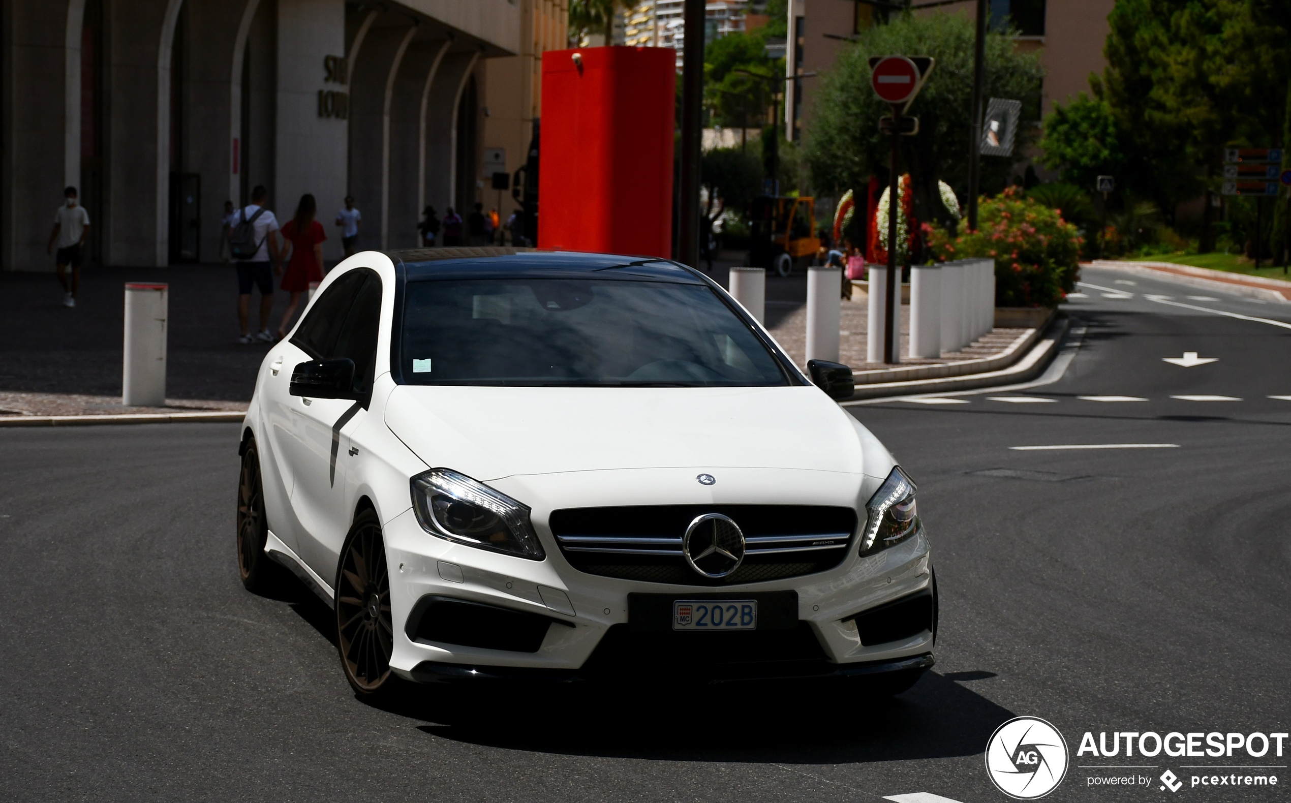 Mercedes-Benz A 45 AMG