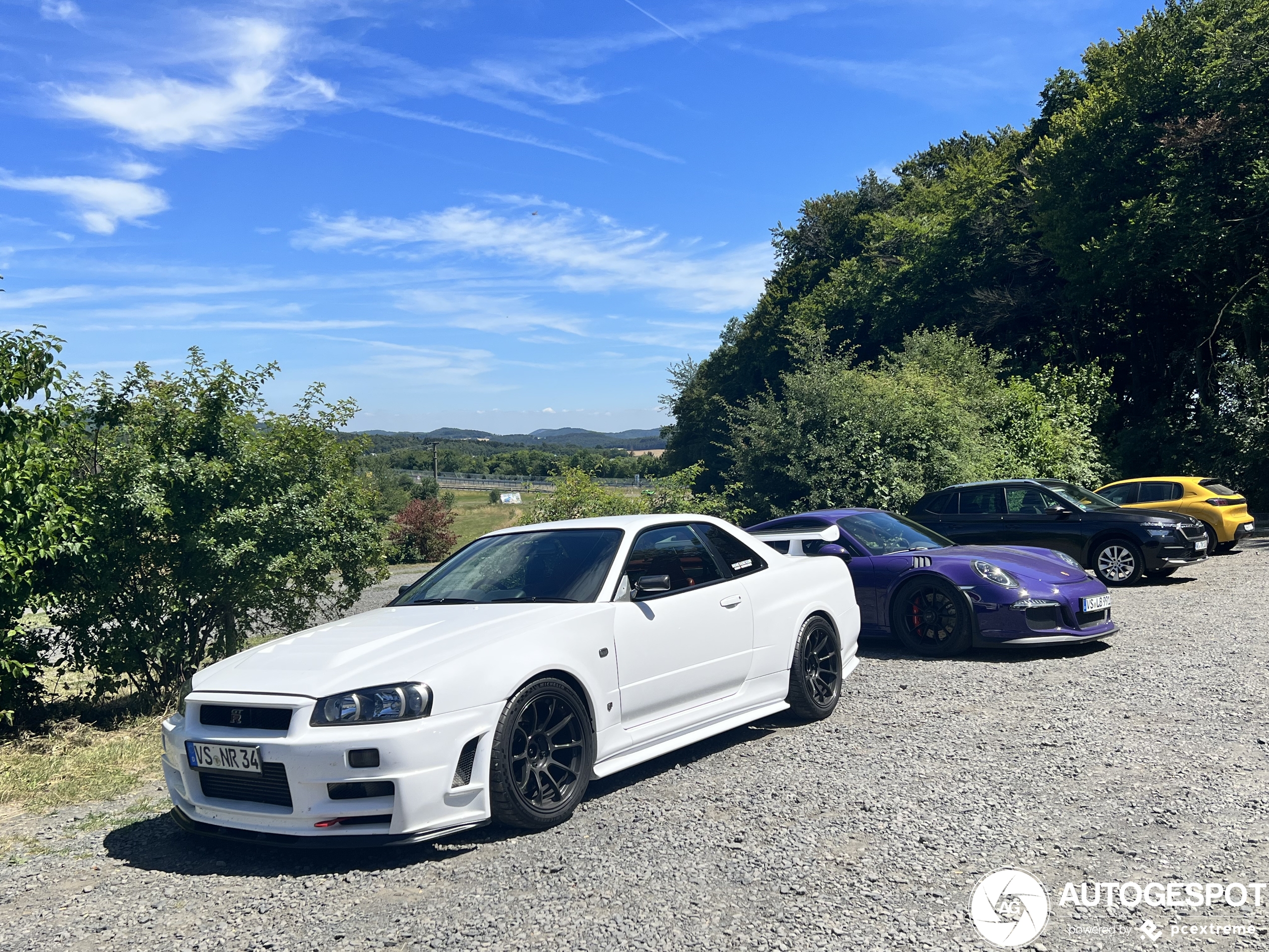 Nissan Skyline R34 GT-R - 29 August 2022 - Autogespot