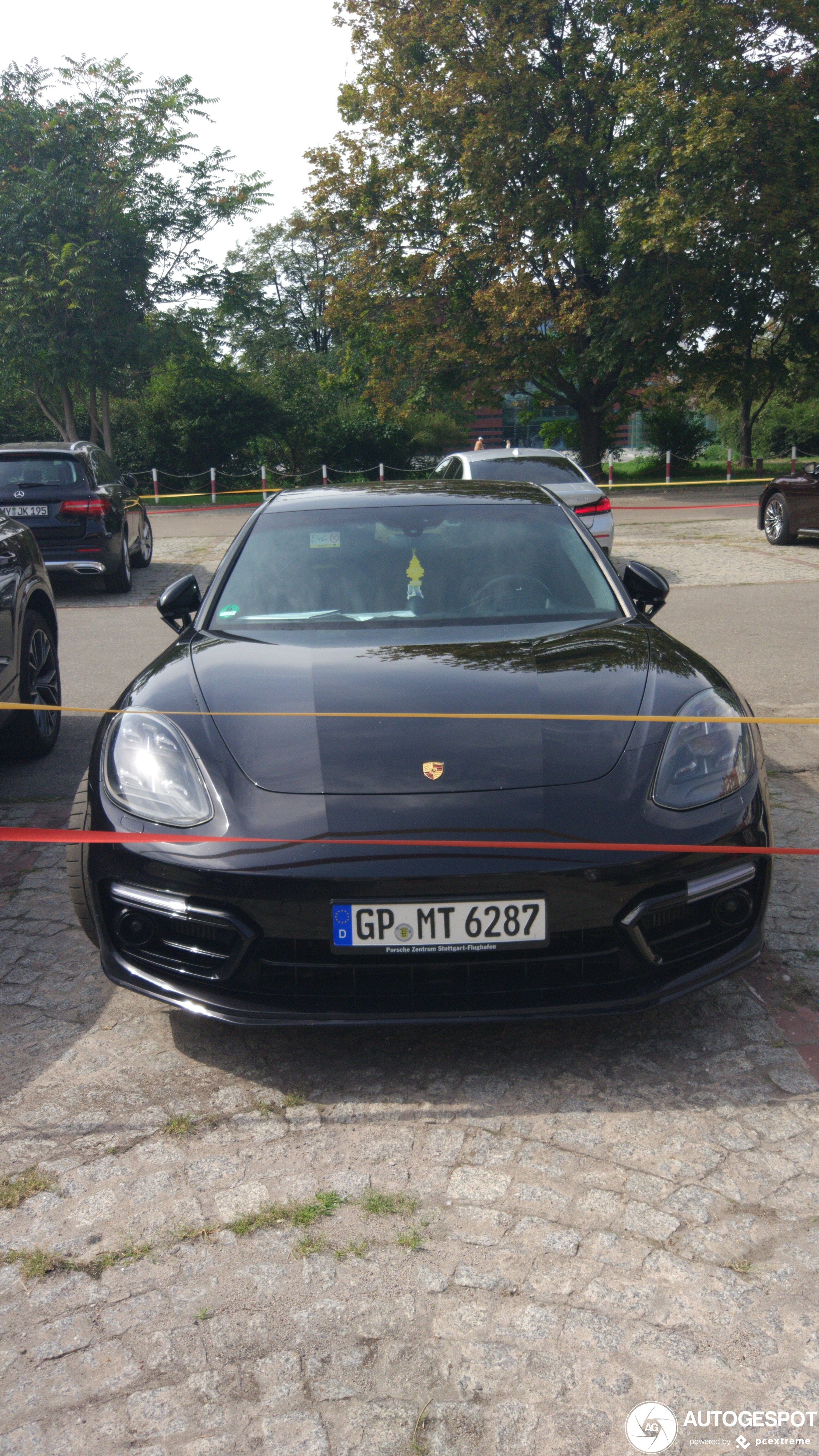 Porsche 971 Panamera GTS MkI