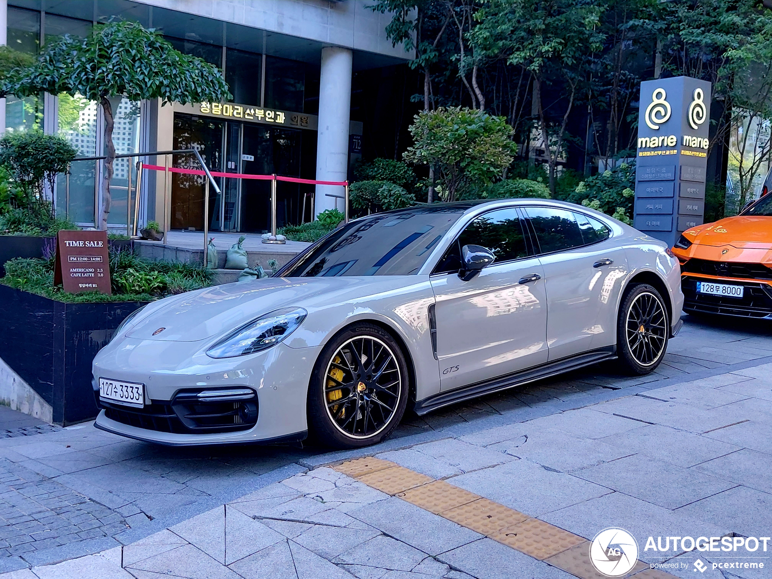 Porsche 971 Panamera GTS MkI