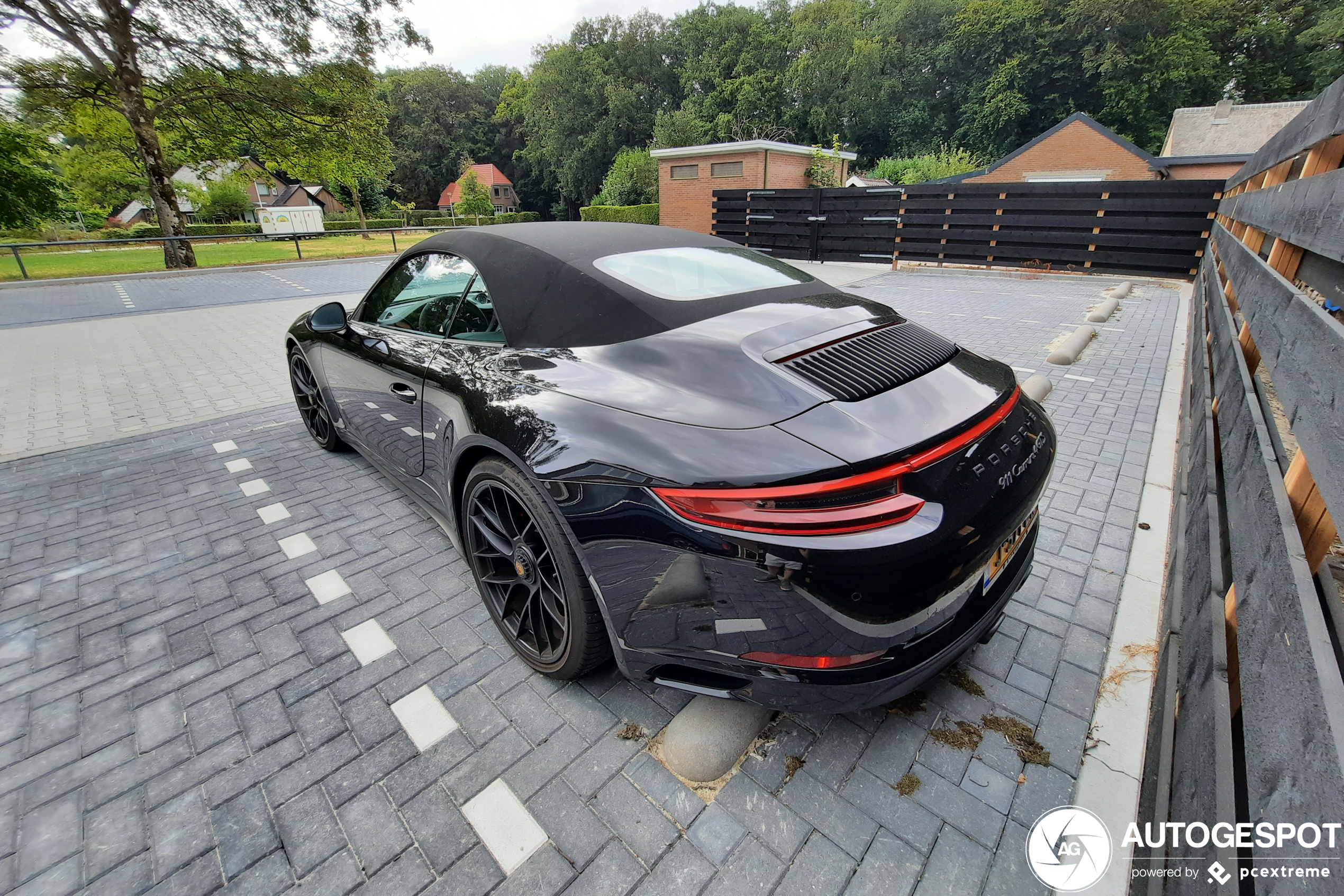 Porsche 991 Carrera 4 GTS Cabriolet MkII