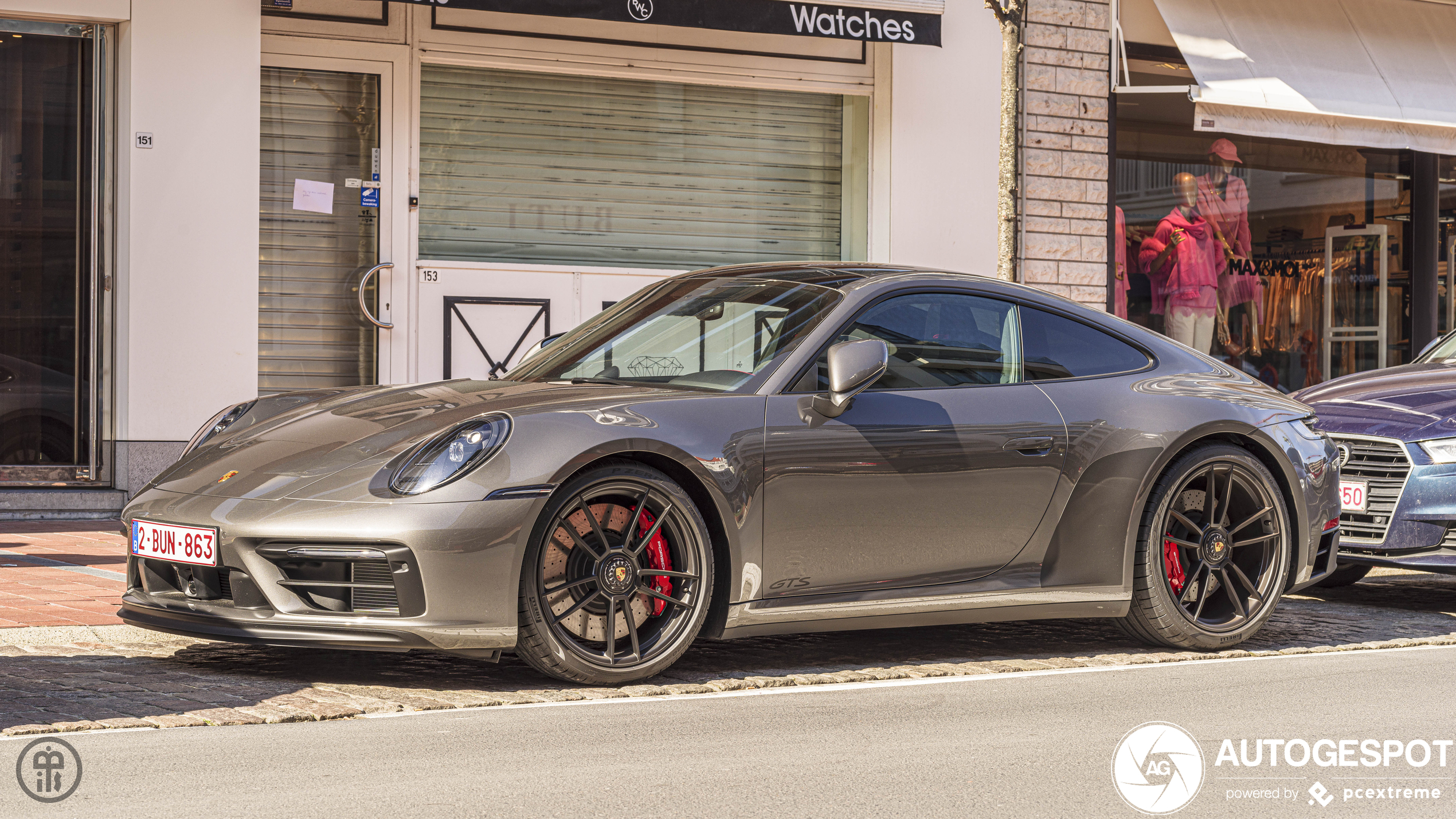 Porsche 992 Carrera GTS