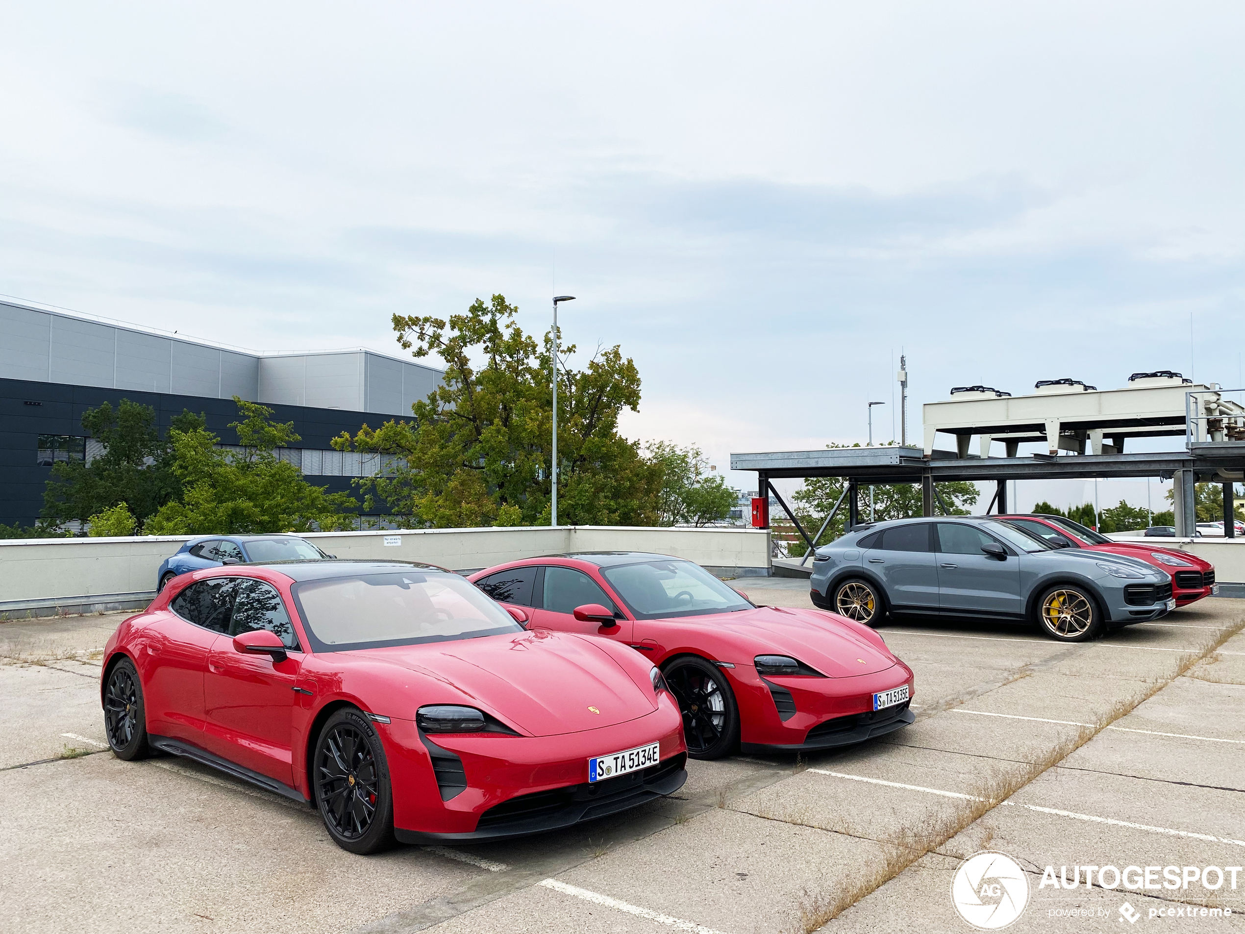 Porsche Taycan GTS Sport Turismo