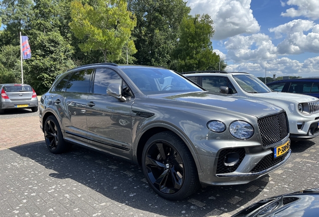 Bentley Bentayga Hybrid 2021