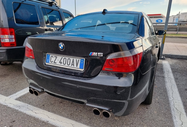 BMW M5 E60 2005